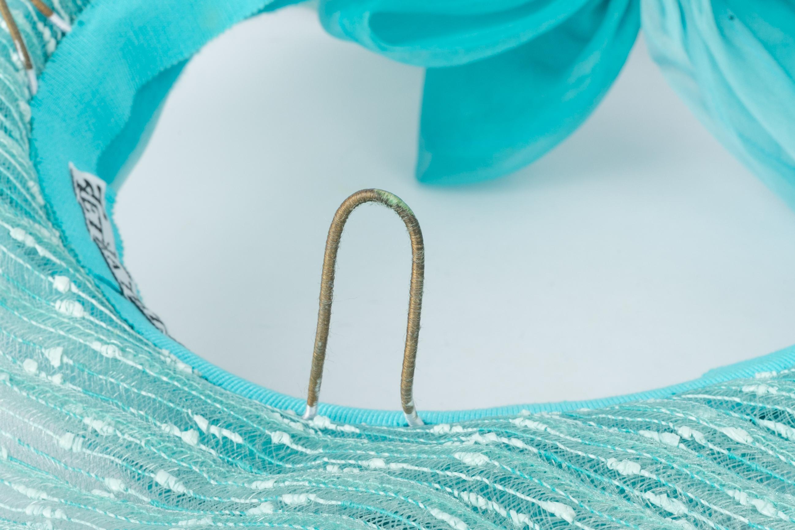 Cappello blu Tête à Tête in vendita 4