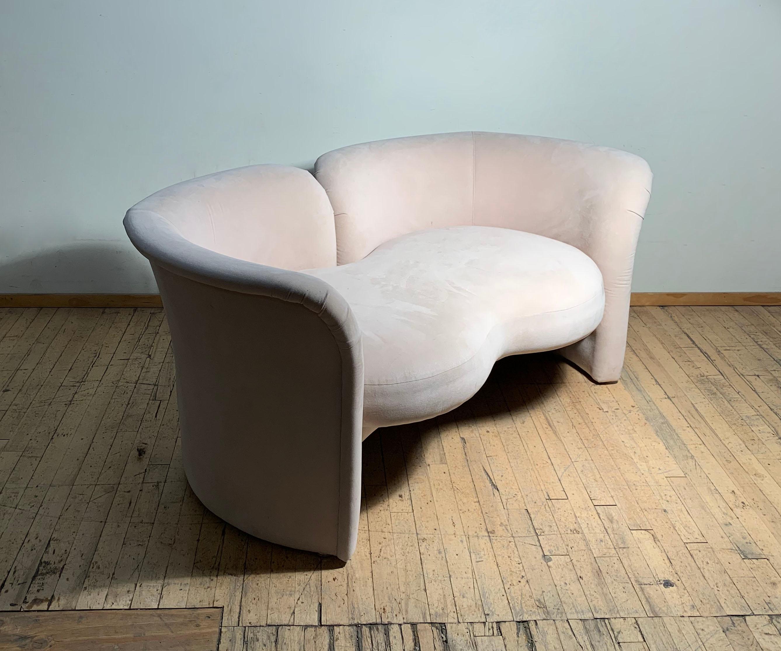 Canapé Tete-a-Tete Love Seat de Ransom Culler pour Thayer Coggin Bon état à Chicago, IL