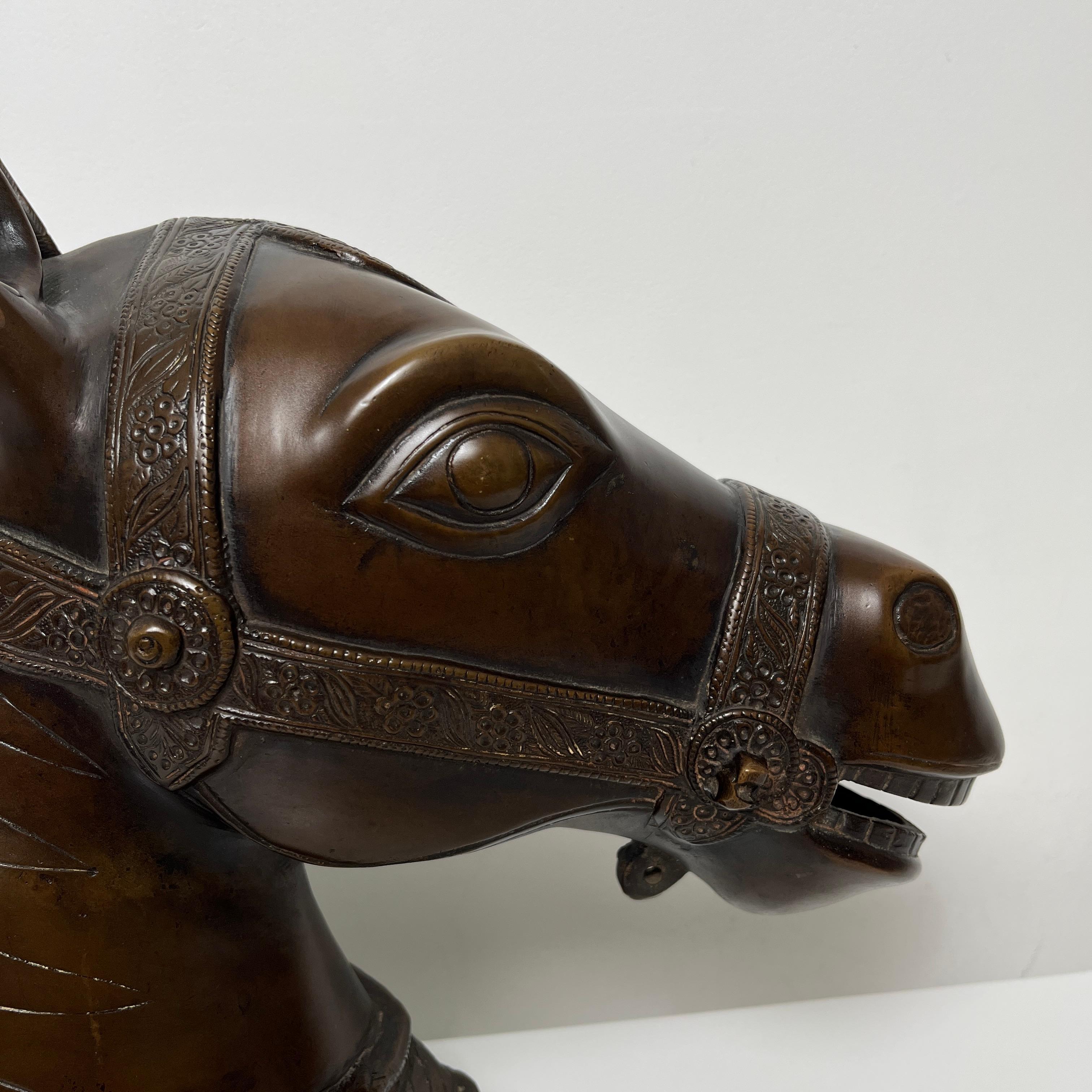Other Tete de cheval en bronze, Inde, debut XXe  For Sale