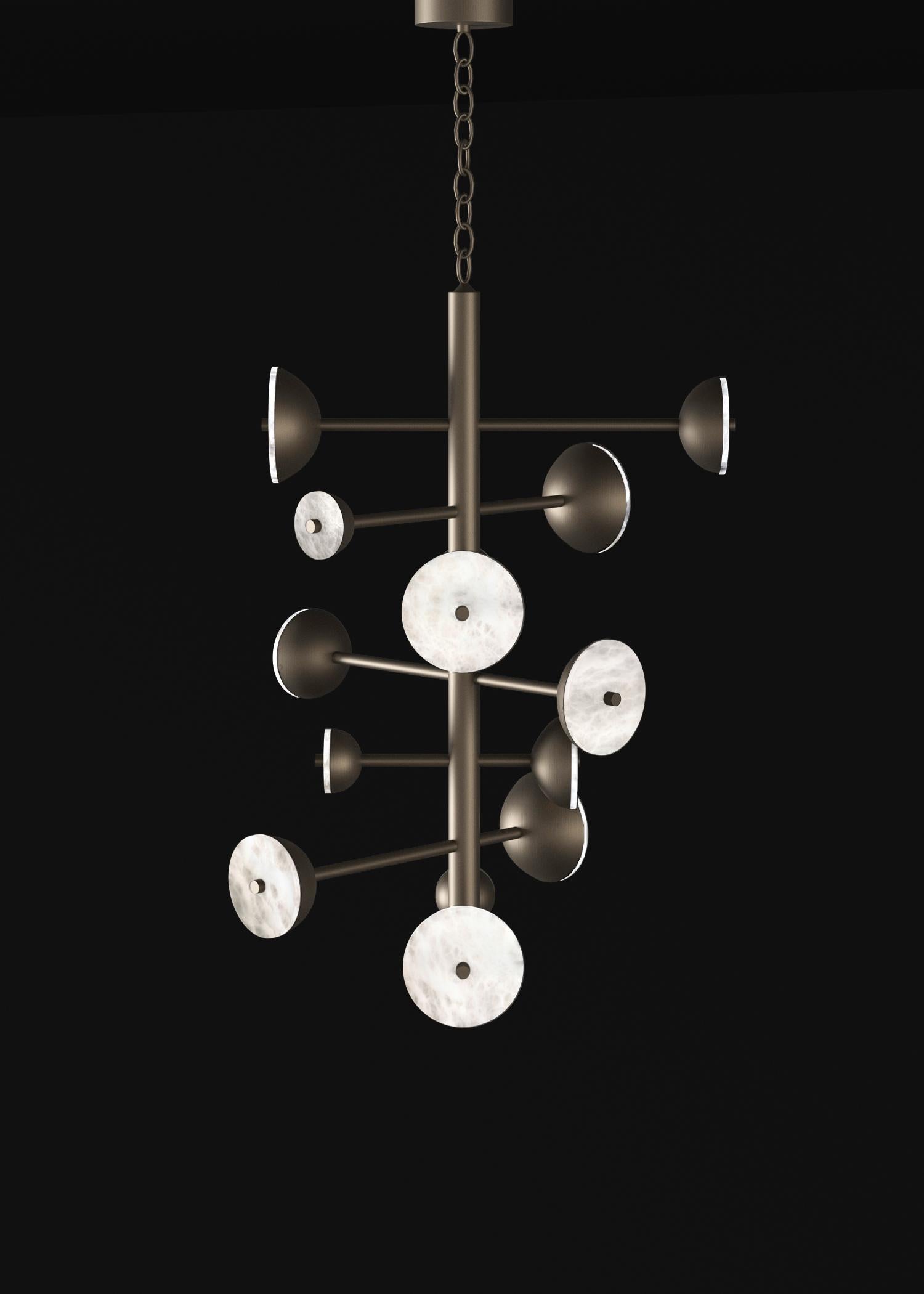 Teti Brushed Burnished Metal Chandelier by Alabastro Italiano
Dimensions: D 74,5 x W 77,5 x H 110 cm.
Materials: White alabaster and metal.

Available in different finishes: Shiny Silver, Bronze, Brushed Brass, Ruggine of Florence, Brushed