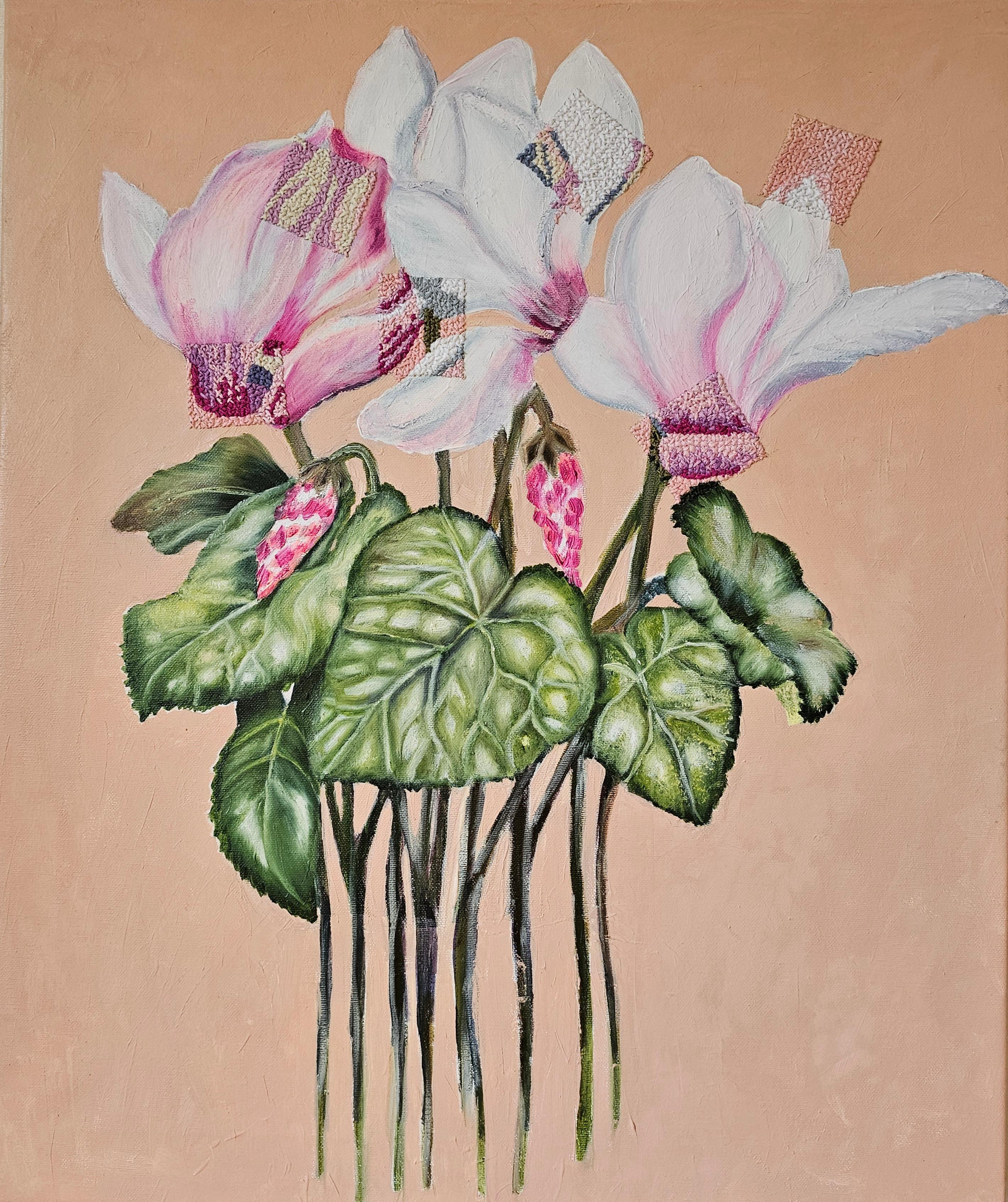 Saved  Beauties:Embroidery  of time