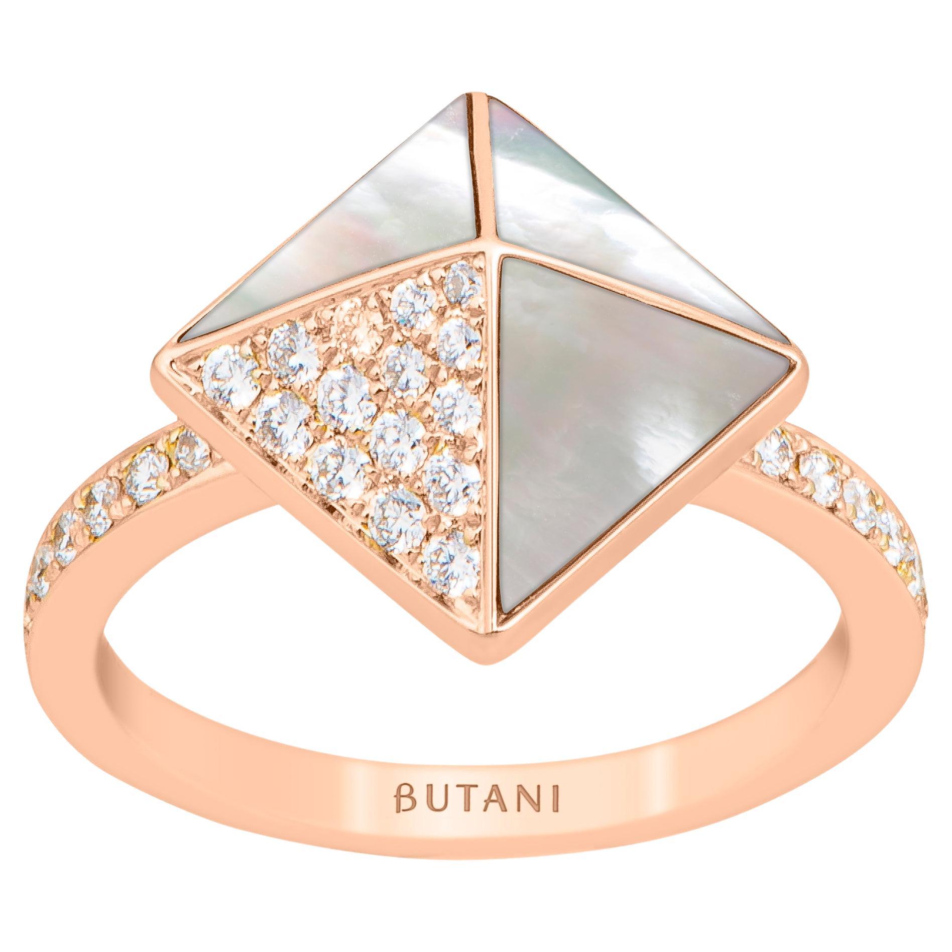 Tetra Apex Ring with White Mother of Pearl and Diamonds in 18k Rose Gold
