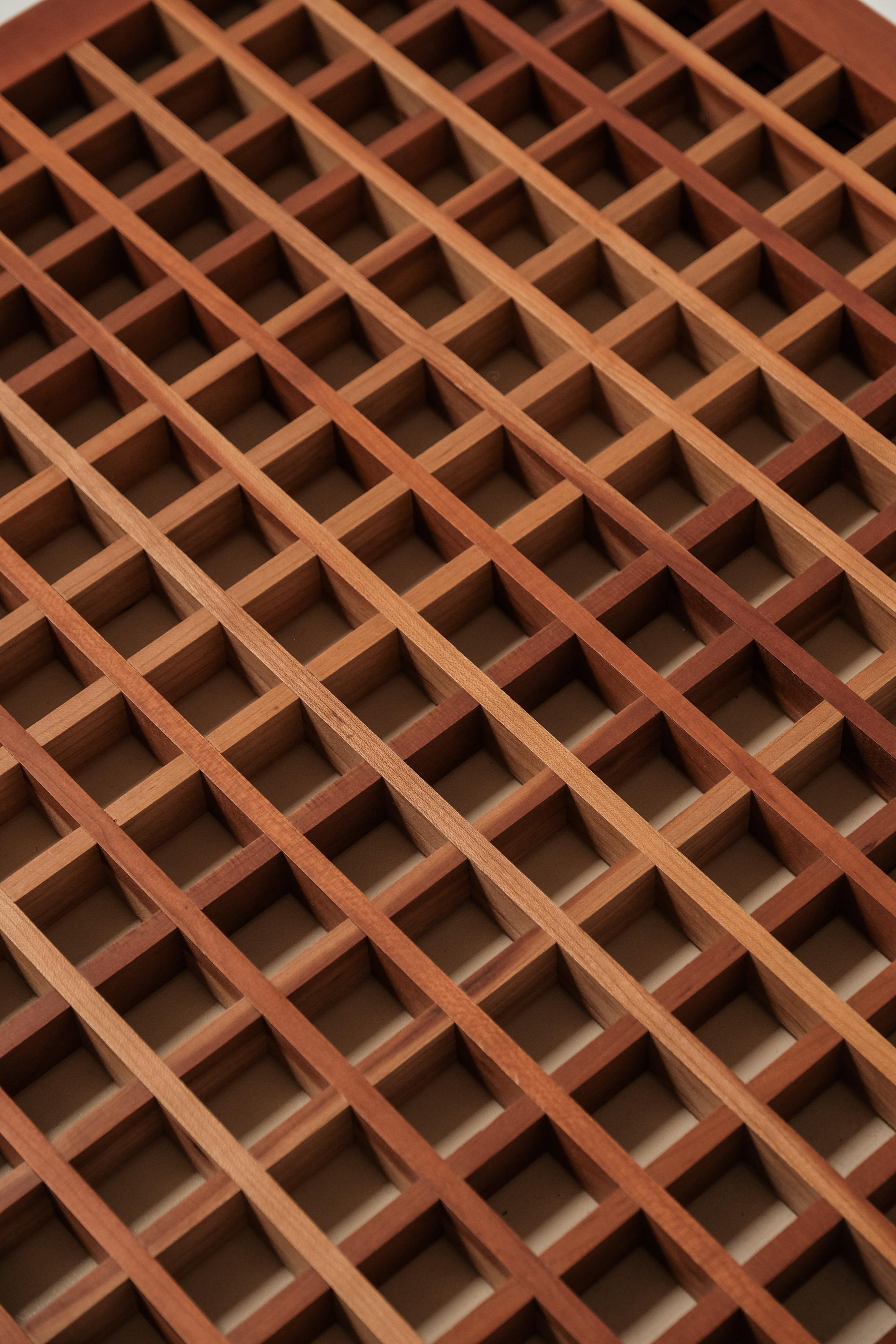 'Tetra' coffee table designed by Bernard Vuarnesson for Bellato 7