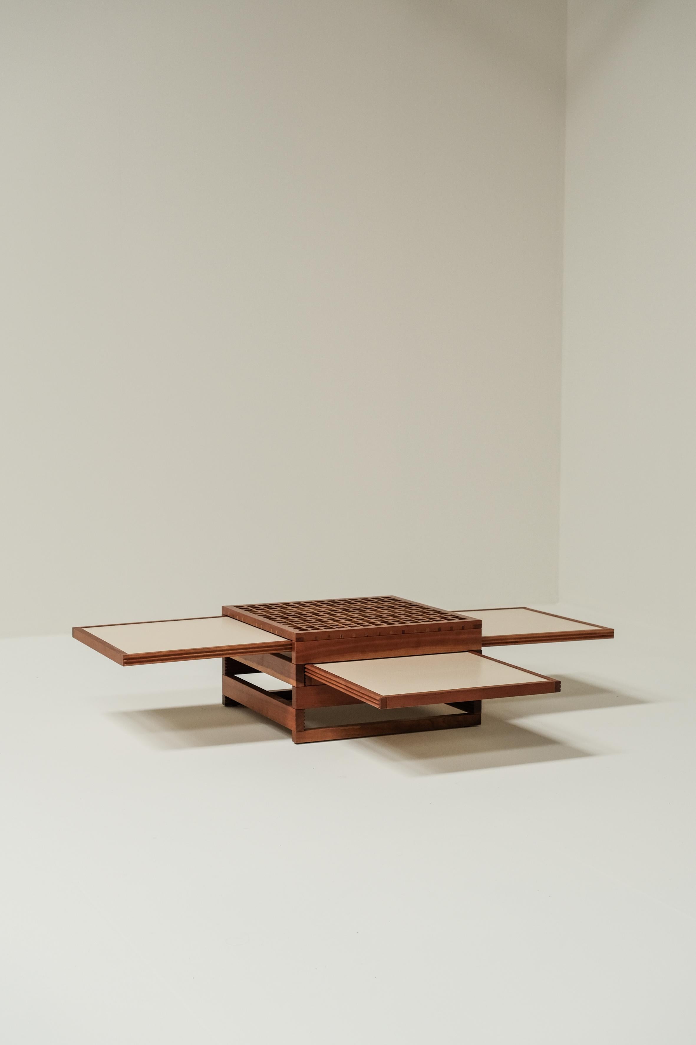 Mid-Century Modern 'Tetra' coffee table designed by Bernard Vuarnesson for Bellato