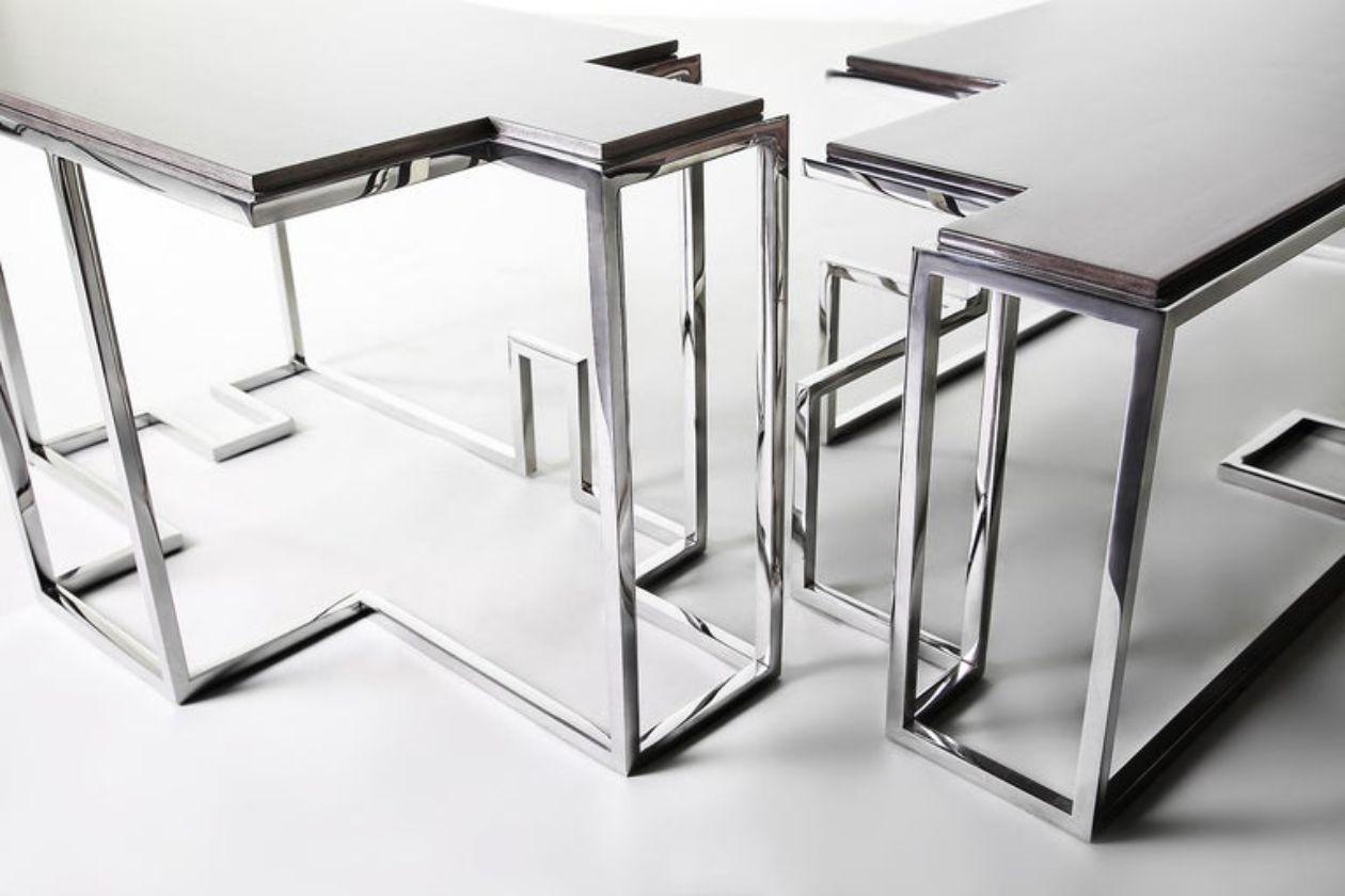 Libanais Tetra S, petite table basse en inox poli et feuille d'argent patiné en vente