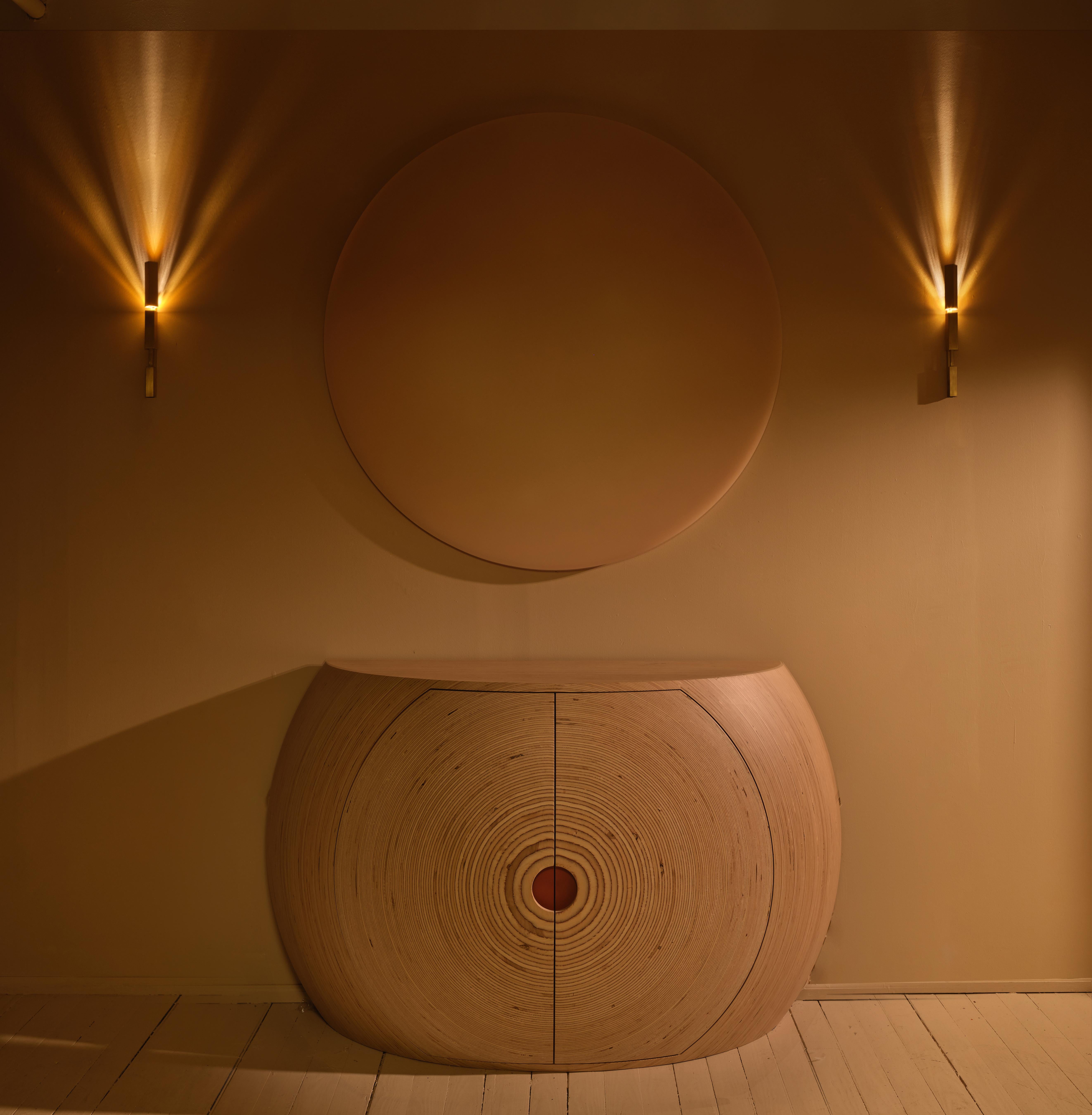 Tetra Ray - Solid Brass Wall Light Handmade by Diaphan Studio In New Condition For Sale In Milan, IT