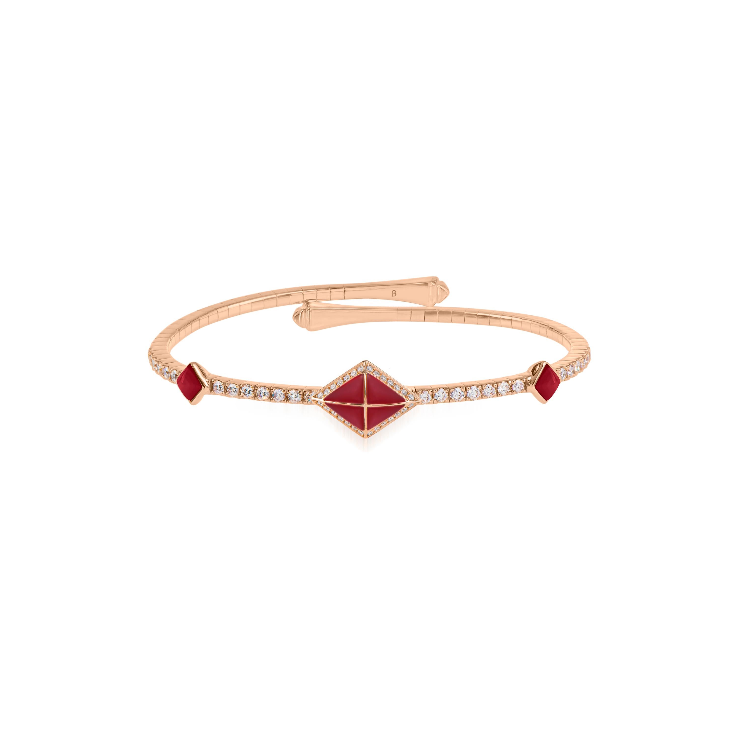 Through graphic, contemporary lines, Butani’s Tetra collection celebrates the beauty of symmetry while reimagining classic motifs of the past. 

Offering a simple elegance, the Tetra Zenith Bangle features a distinctive rhombus motif that gleams