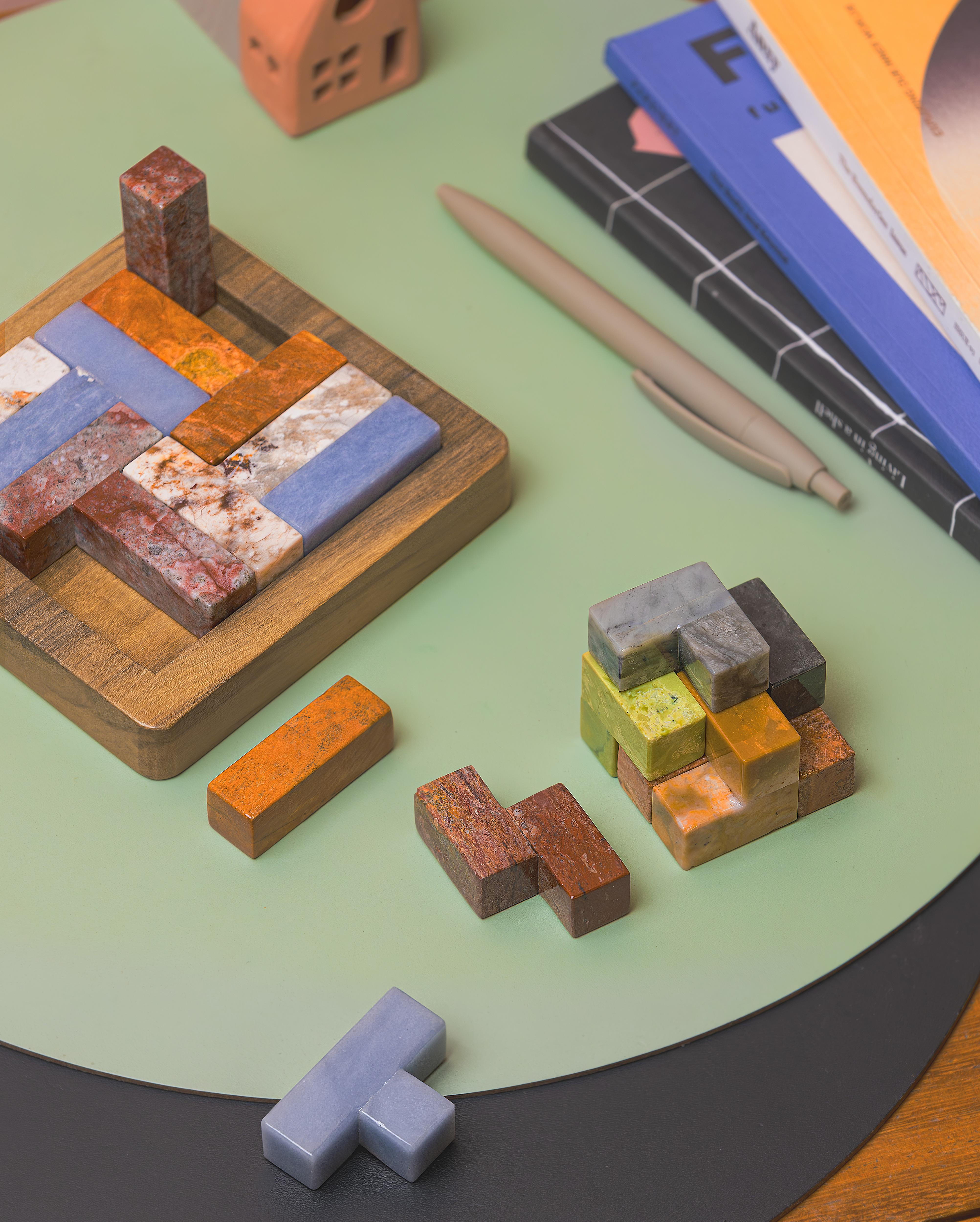 XXI secolo e contemporaneo Puzzle di pietre preziose Tetris 3D - multi pietra in vendita