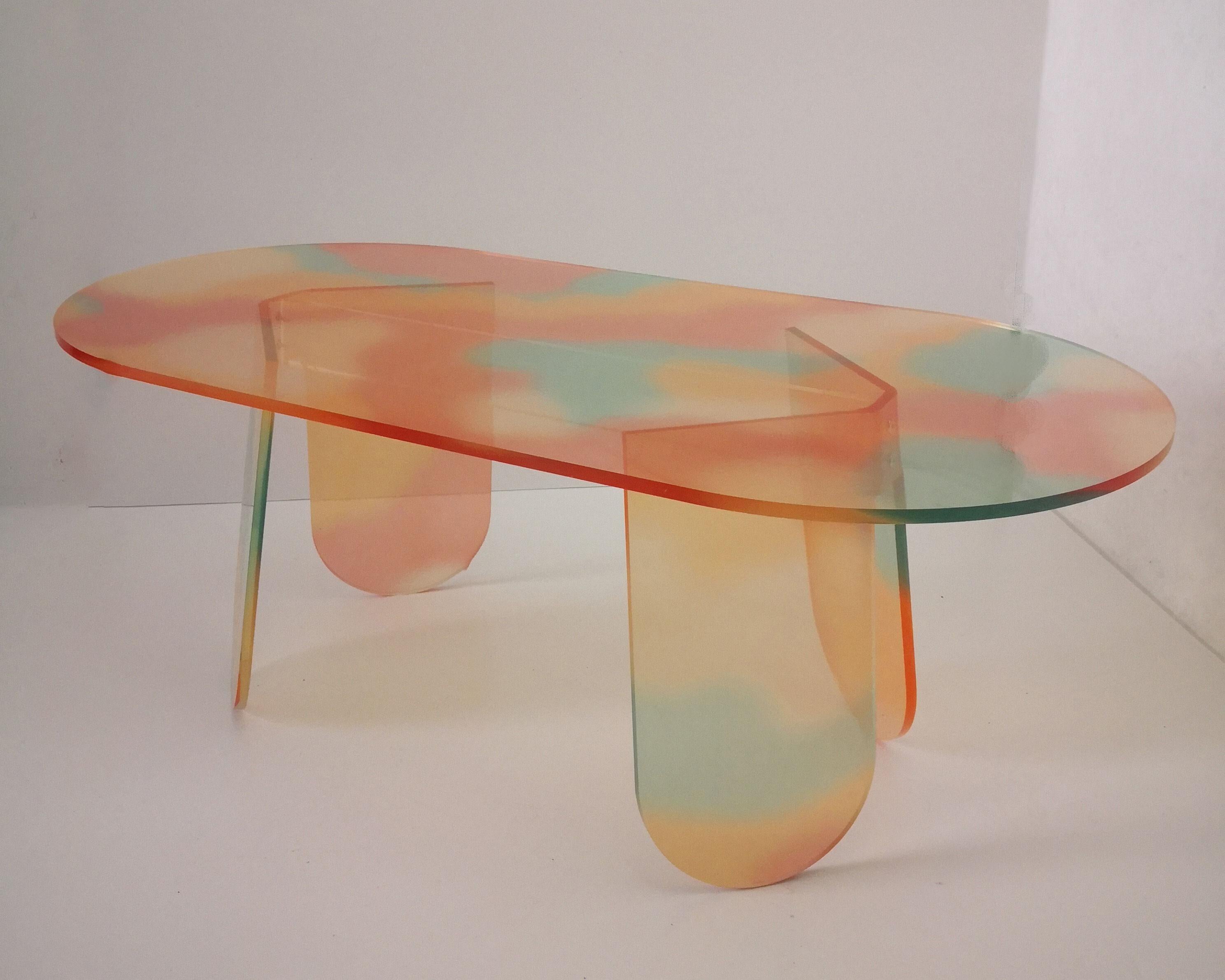 Moderne Table basse Tex fabriquée en acrylique rouge au design Roberto Giacomucci en 2023 en vente