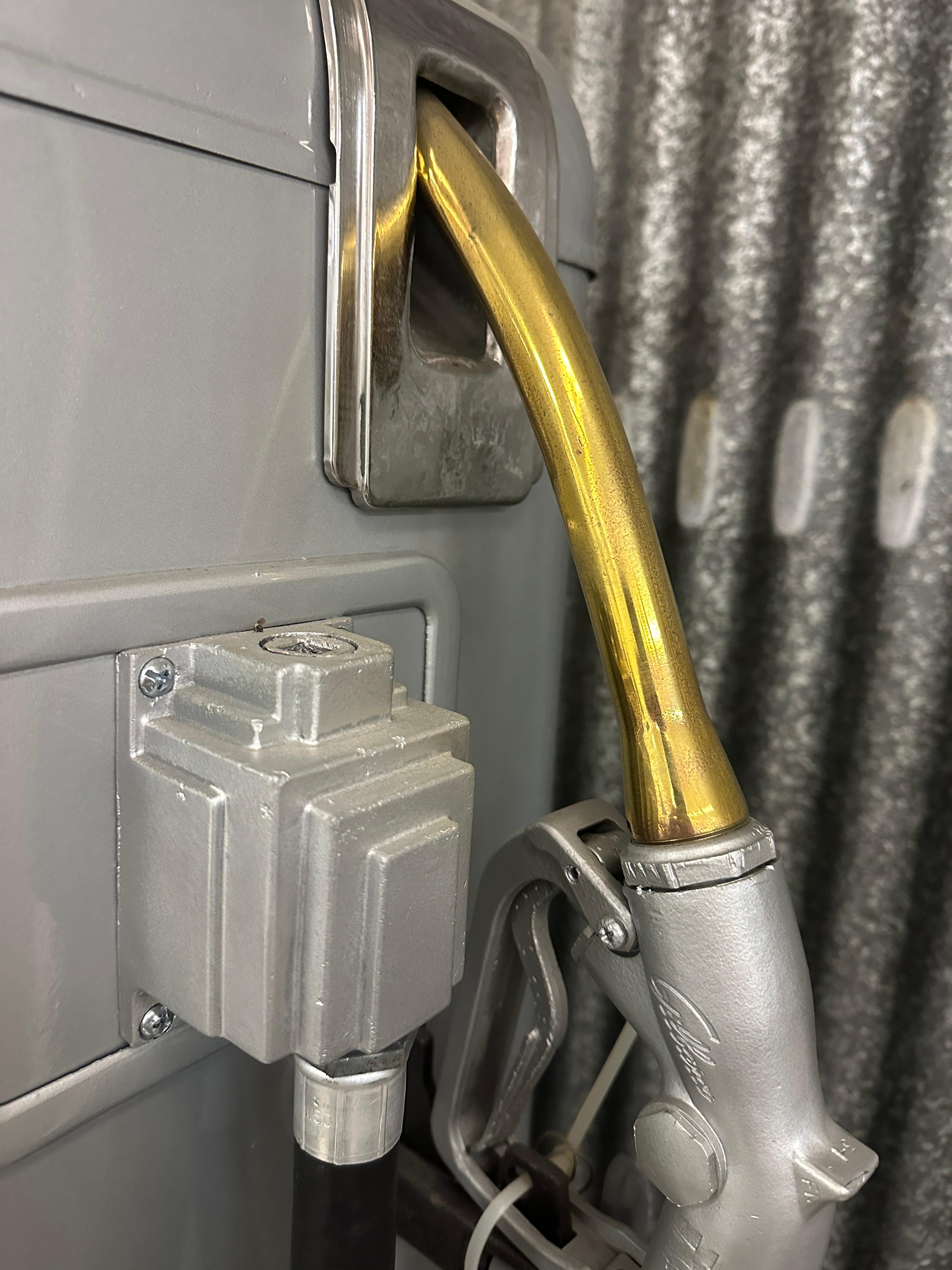 Pompe à gaz Texaco Sky Chief Gas Gilbarco, modèle 96 en vente 3