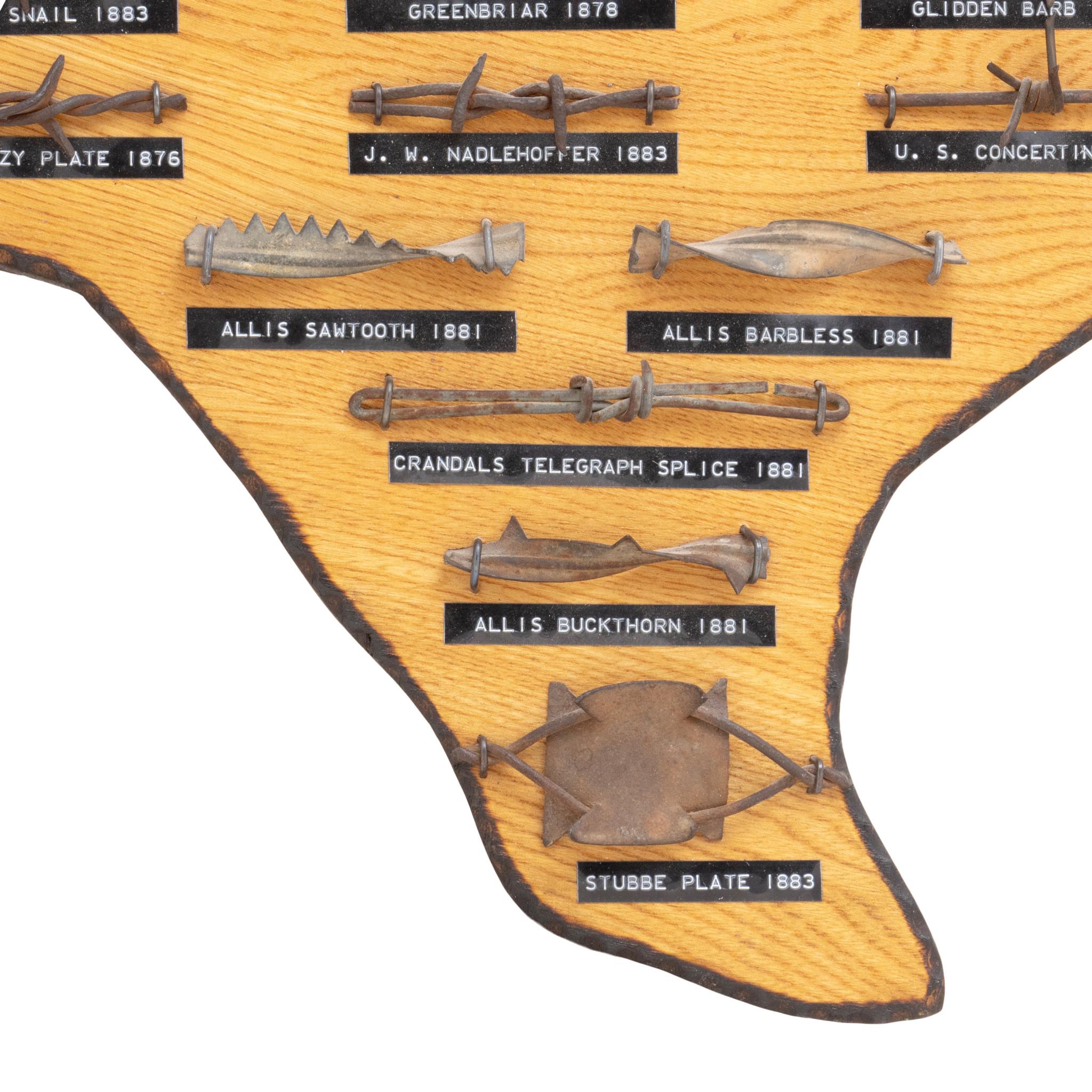 Américain Présentoir en fil barbelé en forme de Texas en vente