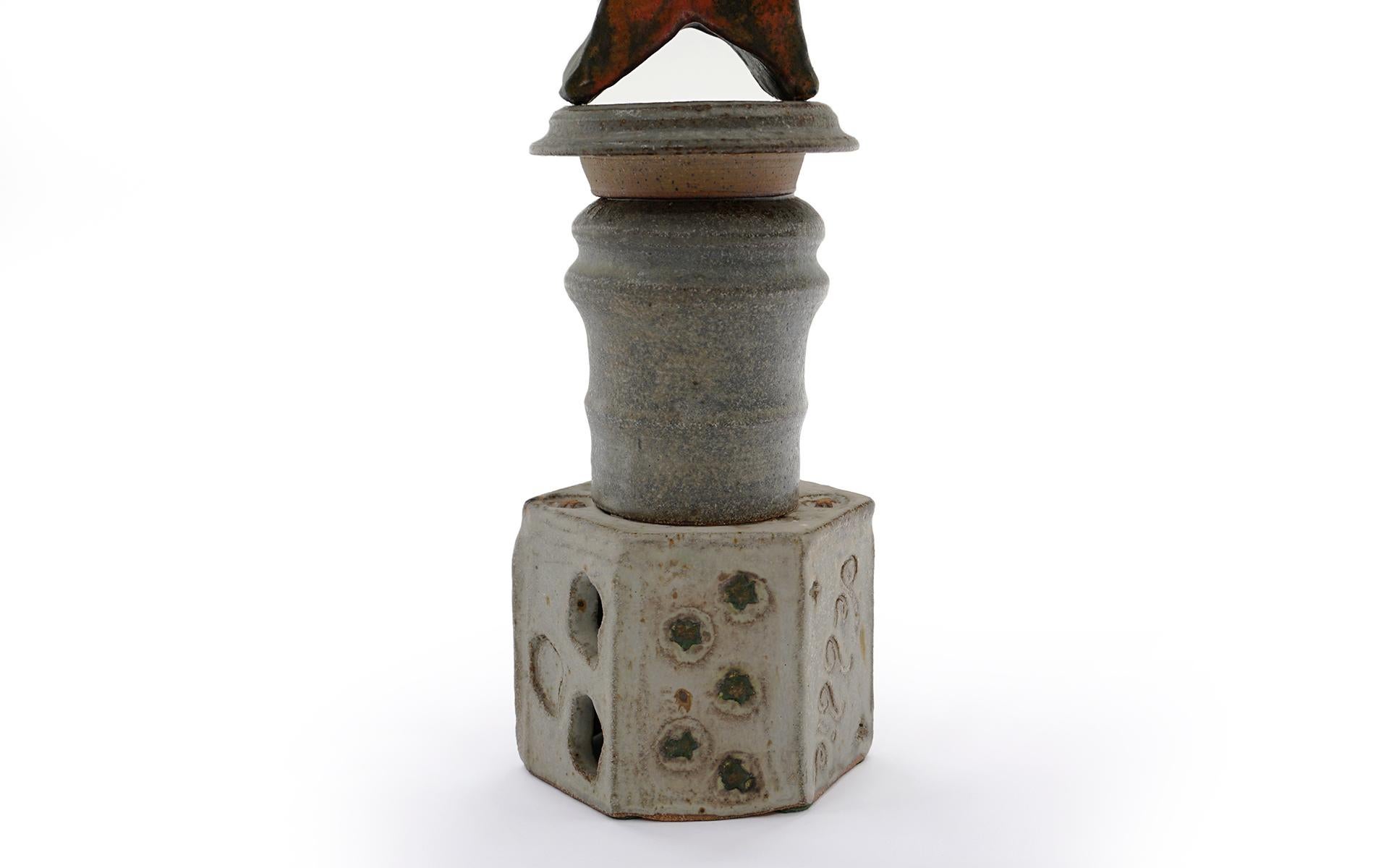 Modern Texas Star Table Sculpture by William Hoffman, 1977, Pottery, Signed, Mint For Sale