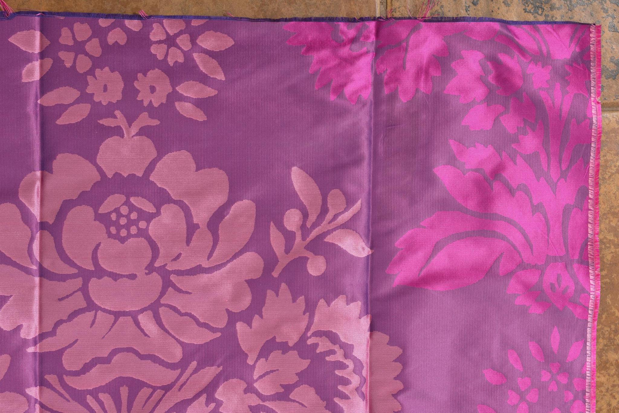 Seta Tessuto tessile  Gilda dei designer della seta in vendita
