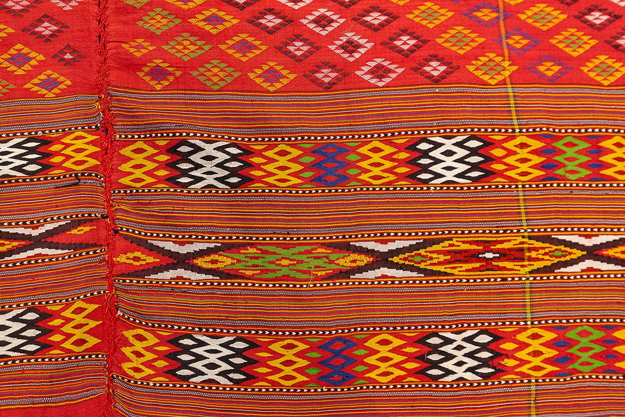 Textilrote Farbe aus Usbekistan (Schwedisch) im Angebot