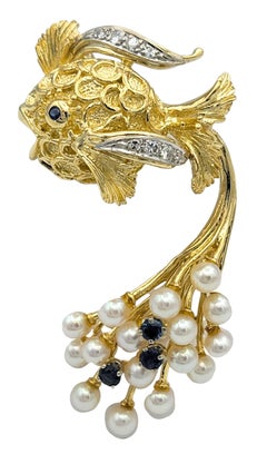 Textured 18 Karat Gold Puffer Fish Brooch with Blue Sapphire, Diamond and Pearl