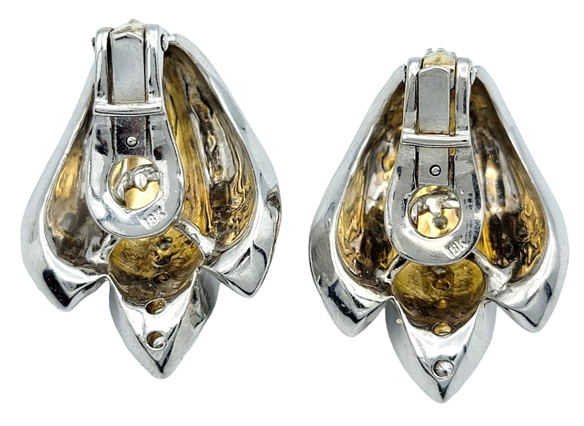 Round Cut Textured 18 Karat White Gold Flame Motif Clip-On Earrings with Diamonds, F / VS For Sale
