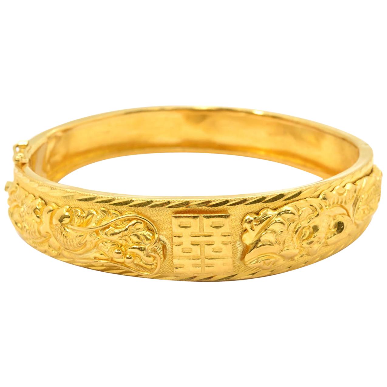 Textured 24k Yellow Gold Oriental Dragon Motif Hinged Bangle Bracelet 27.42 Gram
