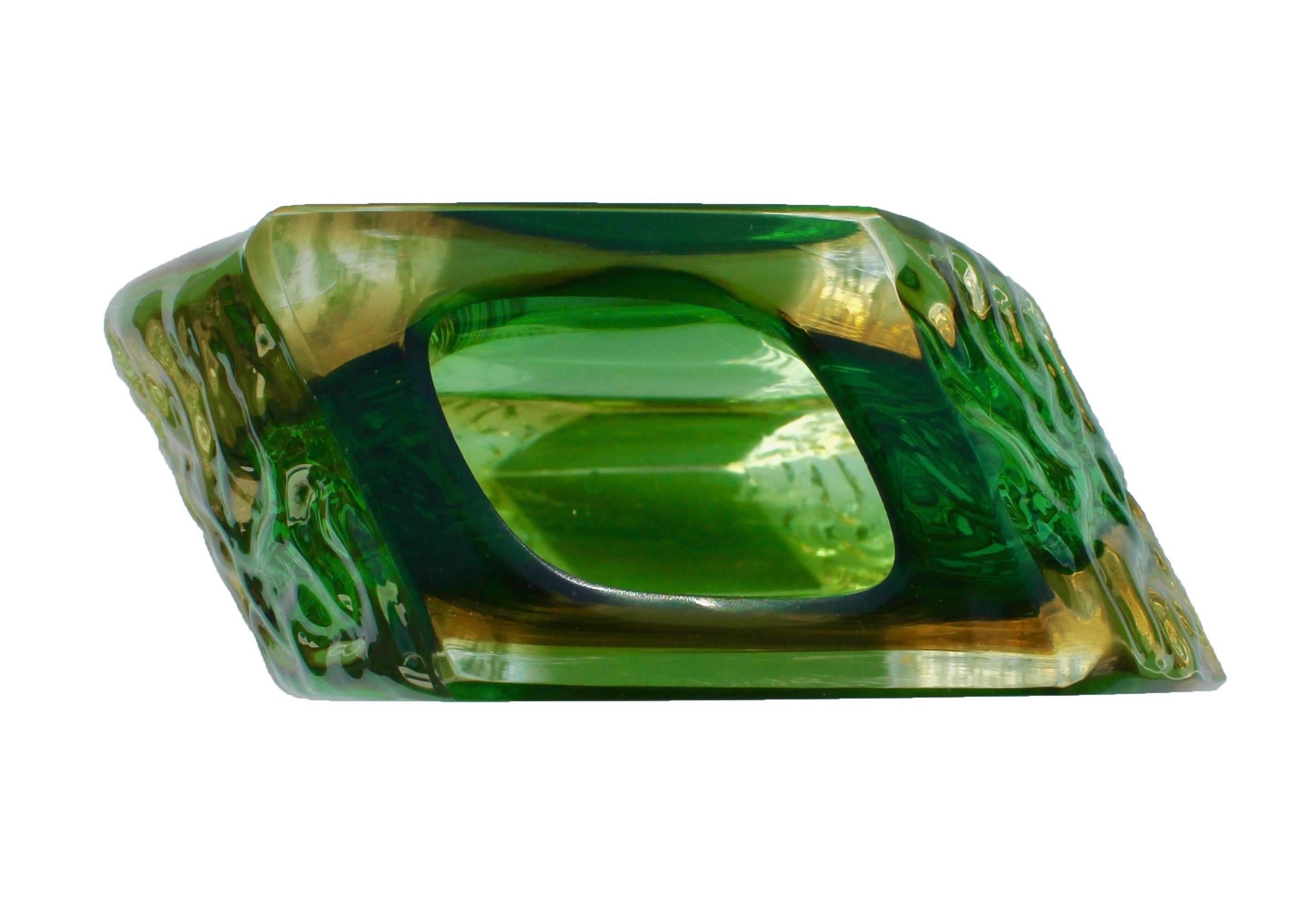 Hand-Crafted Textured and Faceted Murano Sommerso Green and Yellow Ice Glass Vase