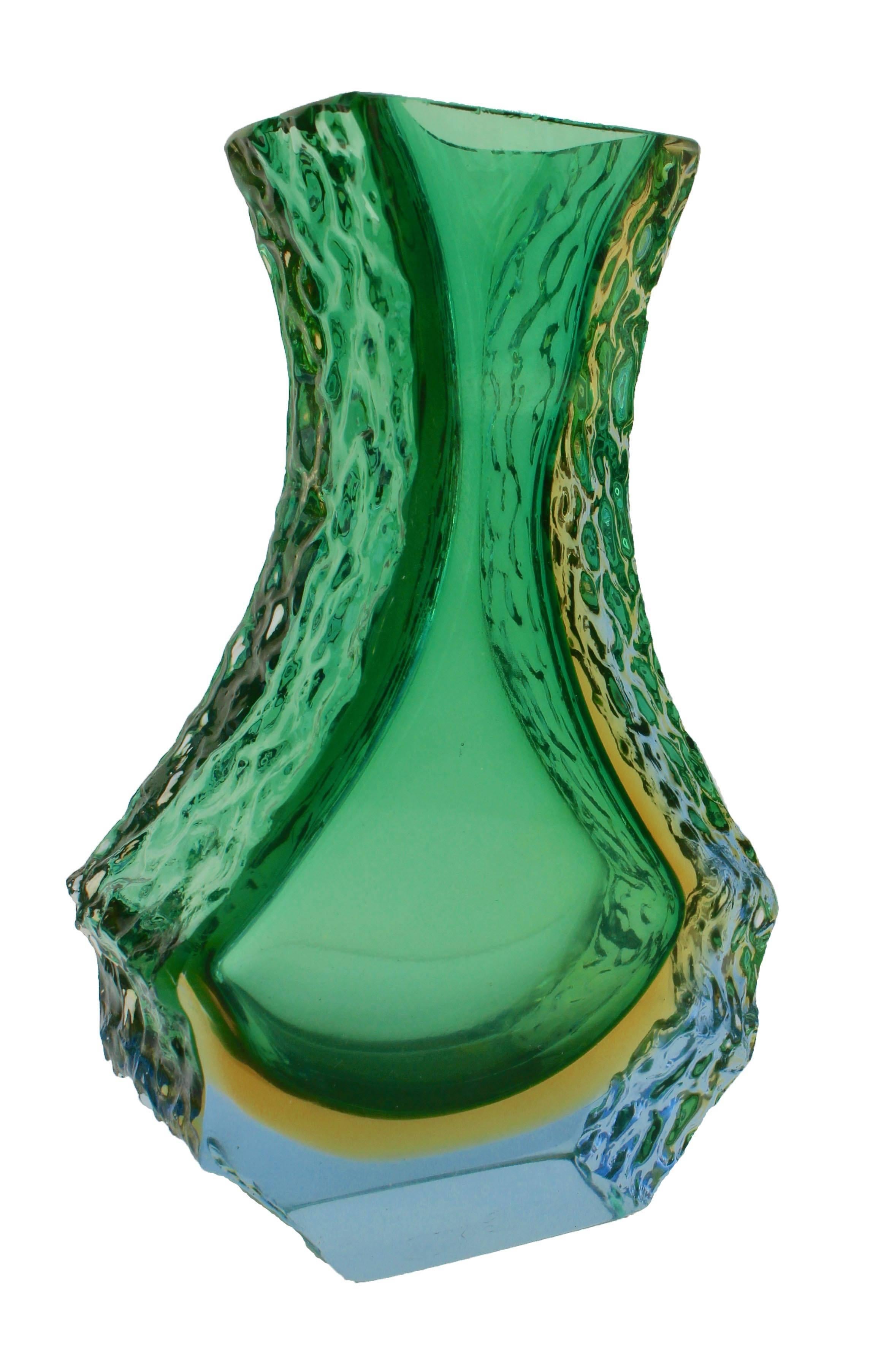 Mid-20th Century Textured and Faceted Murano Sommerso Green and Yellow Ice Glass Vase