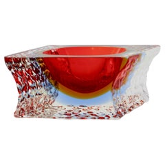 Cuenco de cristal helado de Murano Sommerso, texturado y facetado, atribuido a Mandruzzato