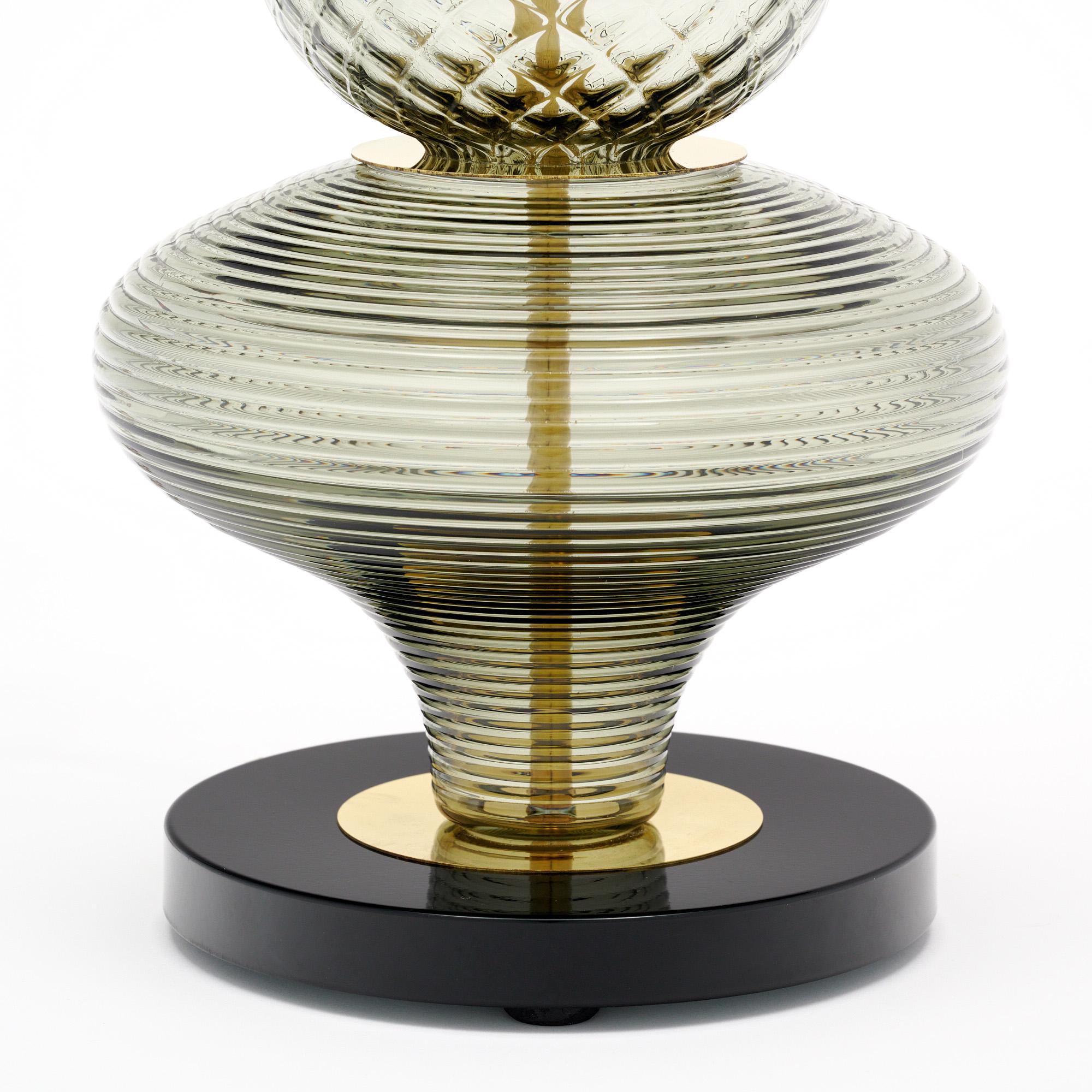 Moderno Lampade in vetro di Murano con texture e fumè in vendita