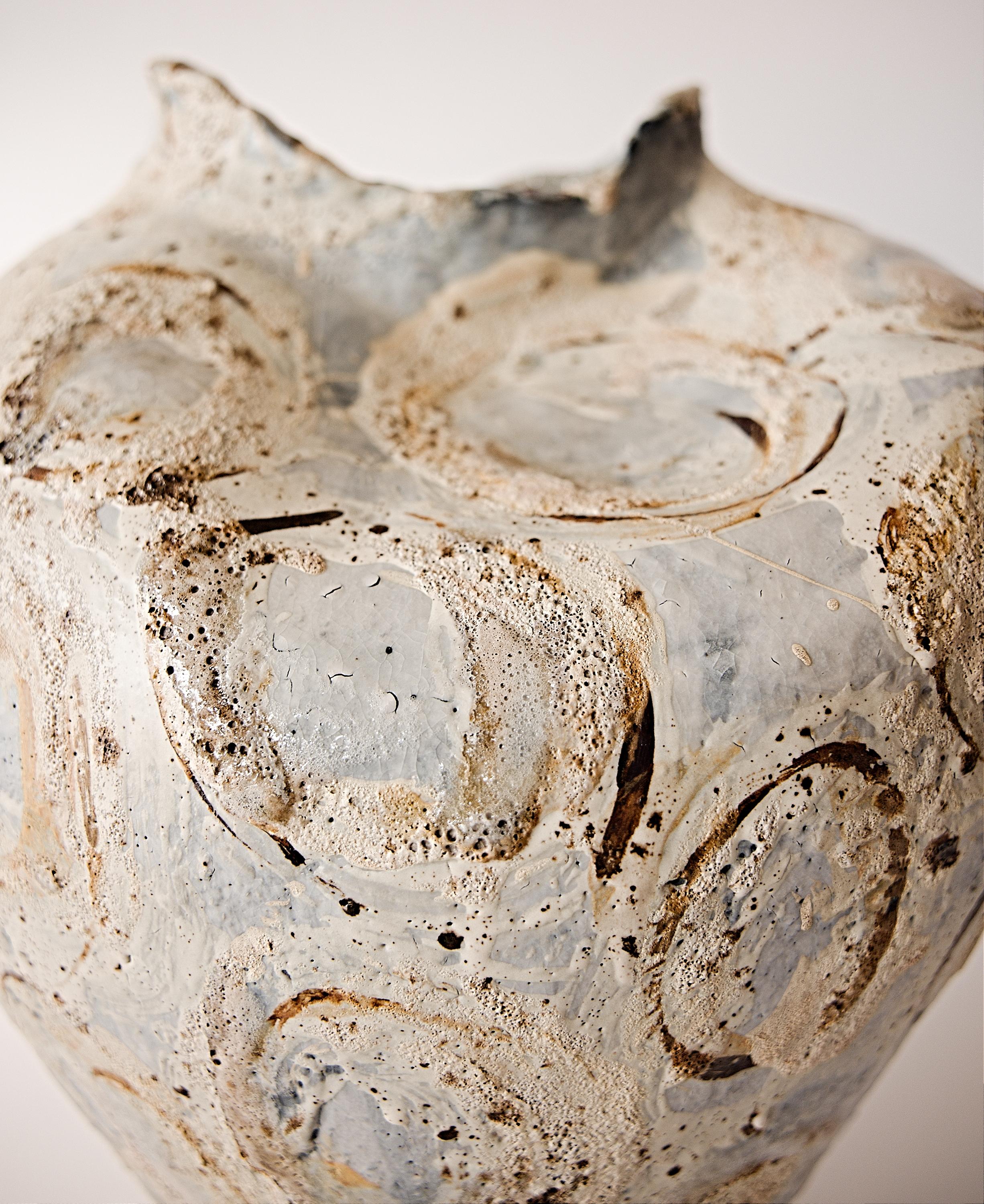 Vaso d'arte strutturato-4 in vendita 2