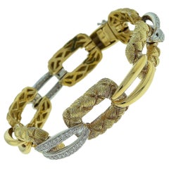 Textured Basketweave Diamond 18 Karat Link Bracelet