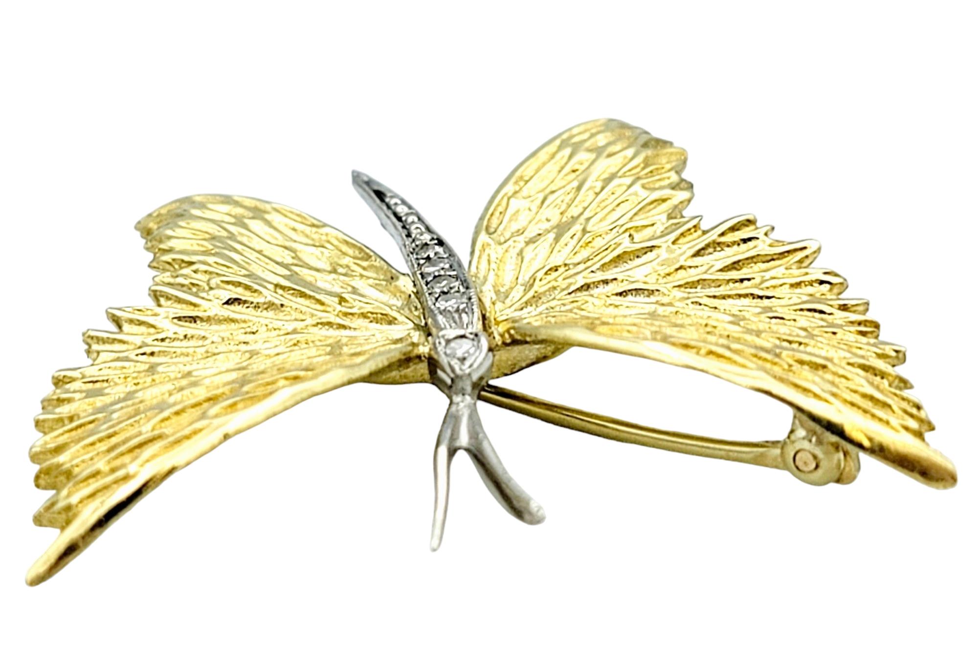 Round Cut Textured Butterfly Brooch / Pin with Round Diamonds Set in 18 Karat Yellow Gold For Sale