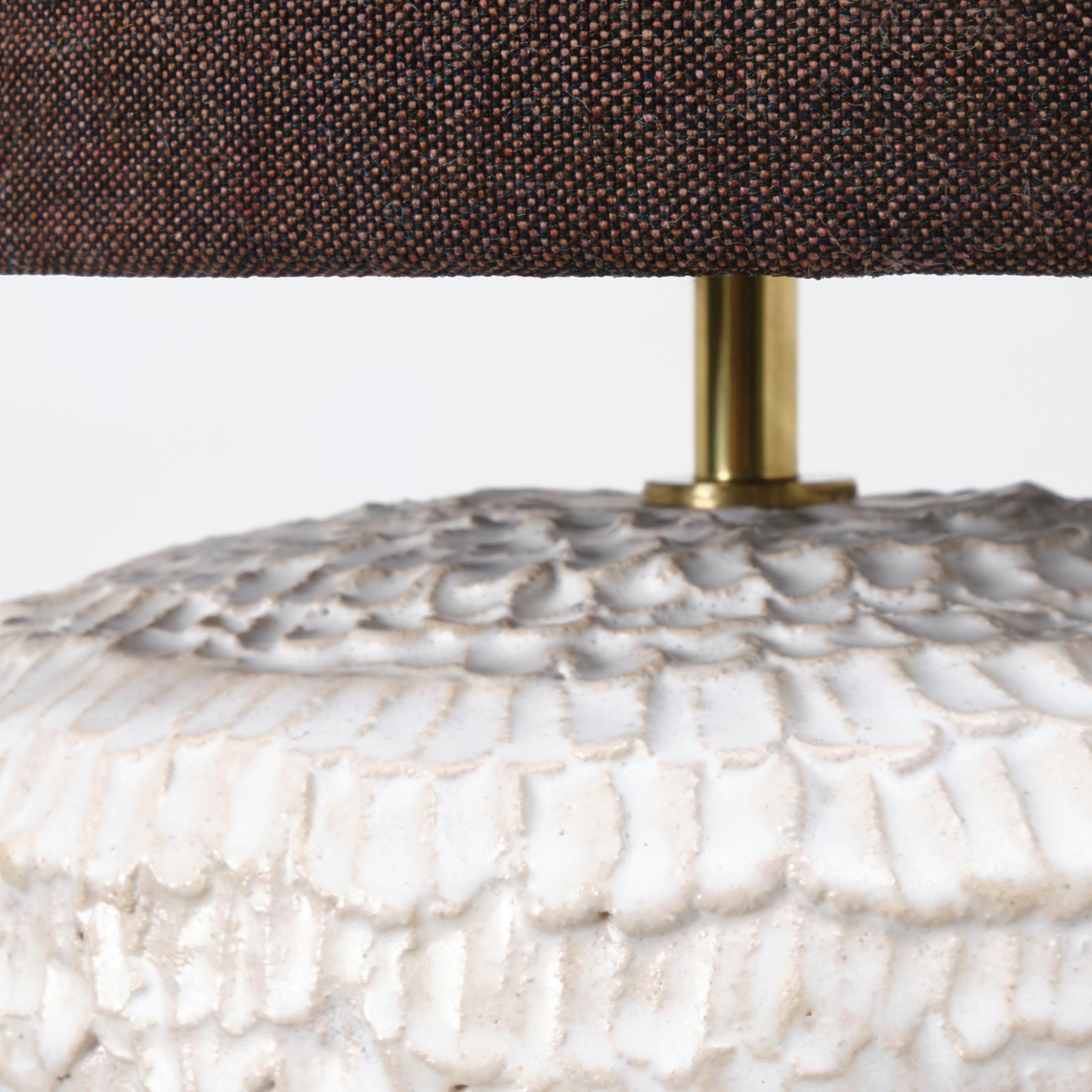 Lámpara de cerámica con textura by Project 213A en venta 6