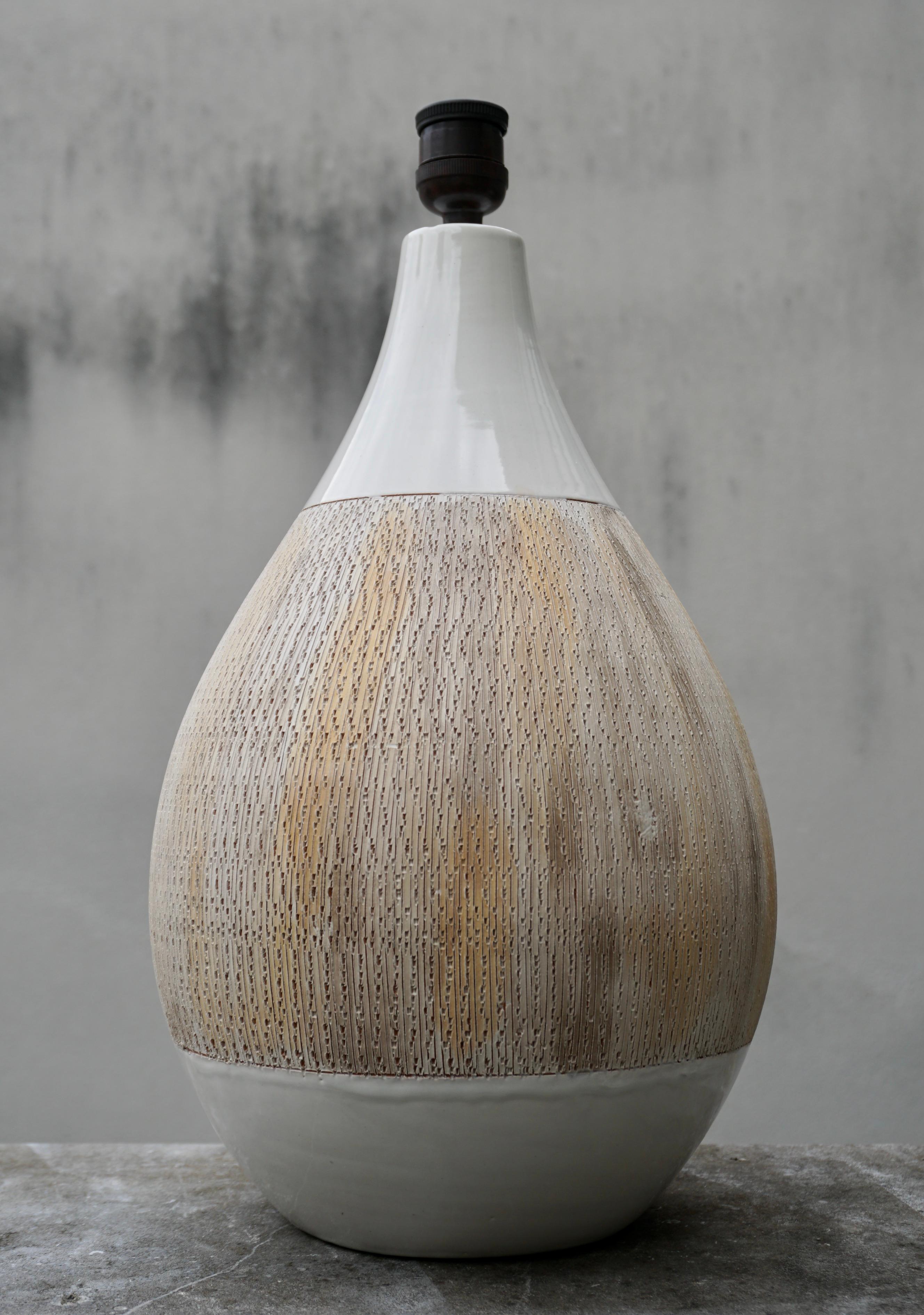 Textured Ceramic Lamp For Sale 4