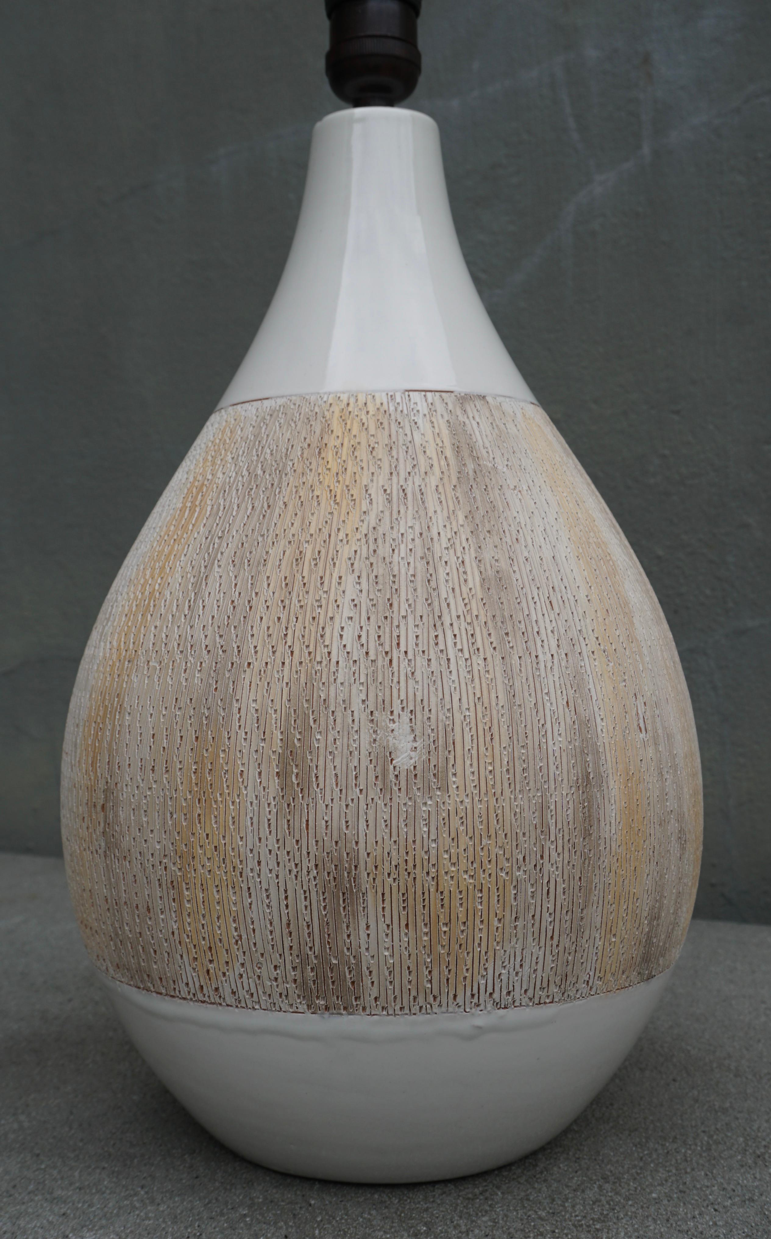 Textured Ceramic Lamp For Sale 1