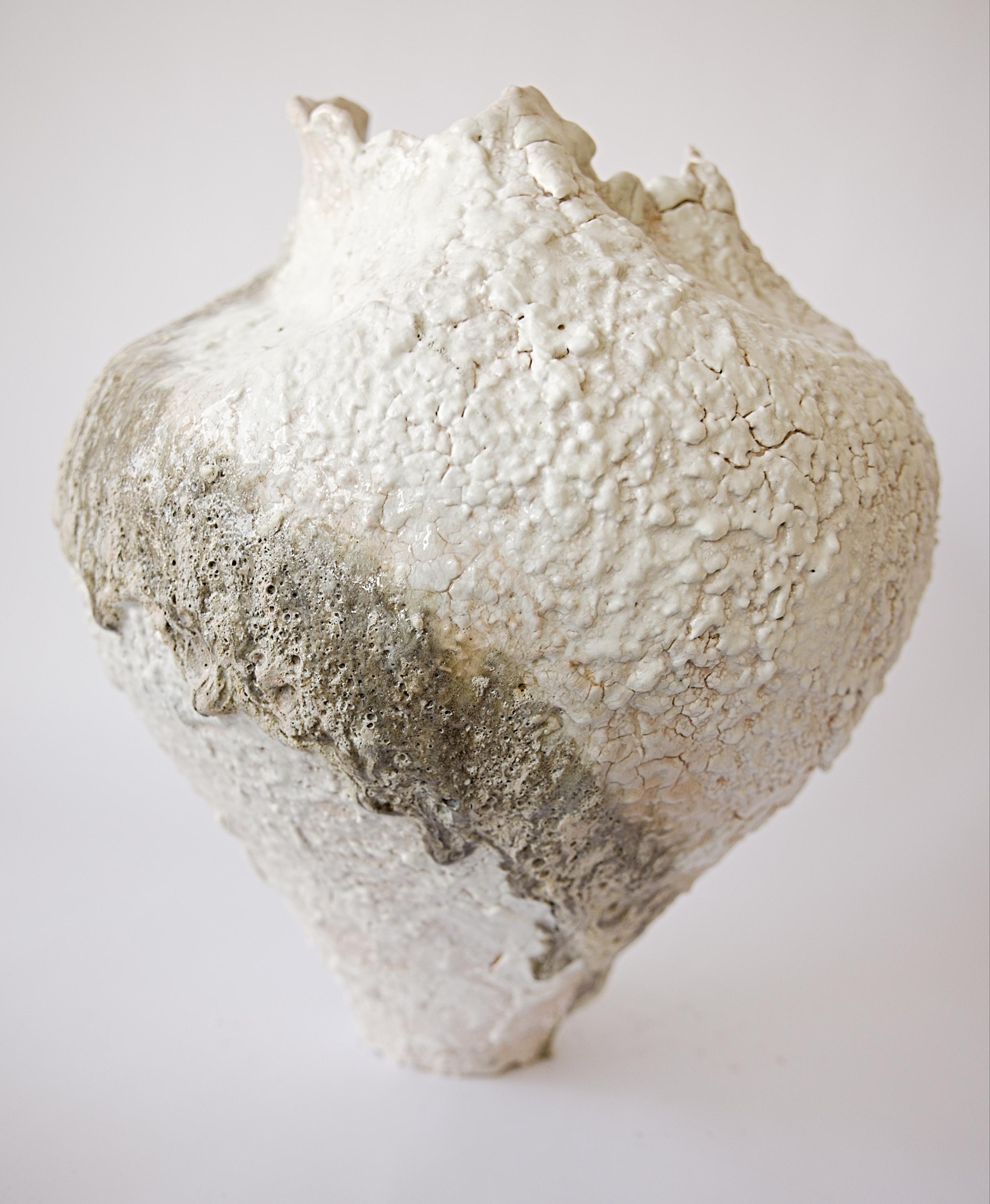 Vaso a forma libera Hand Made della serie Textured Drift in vendita 7