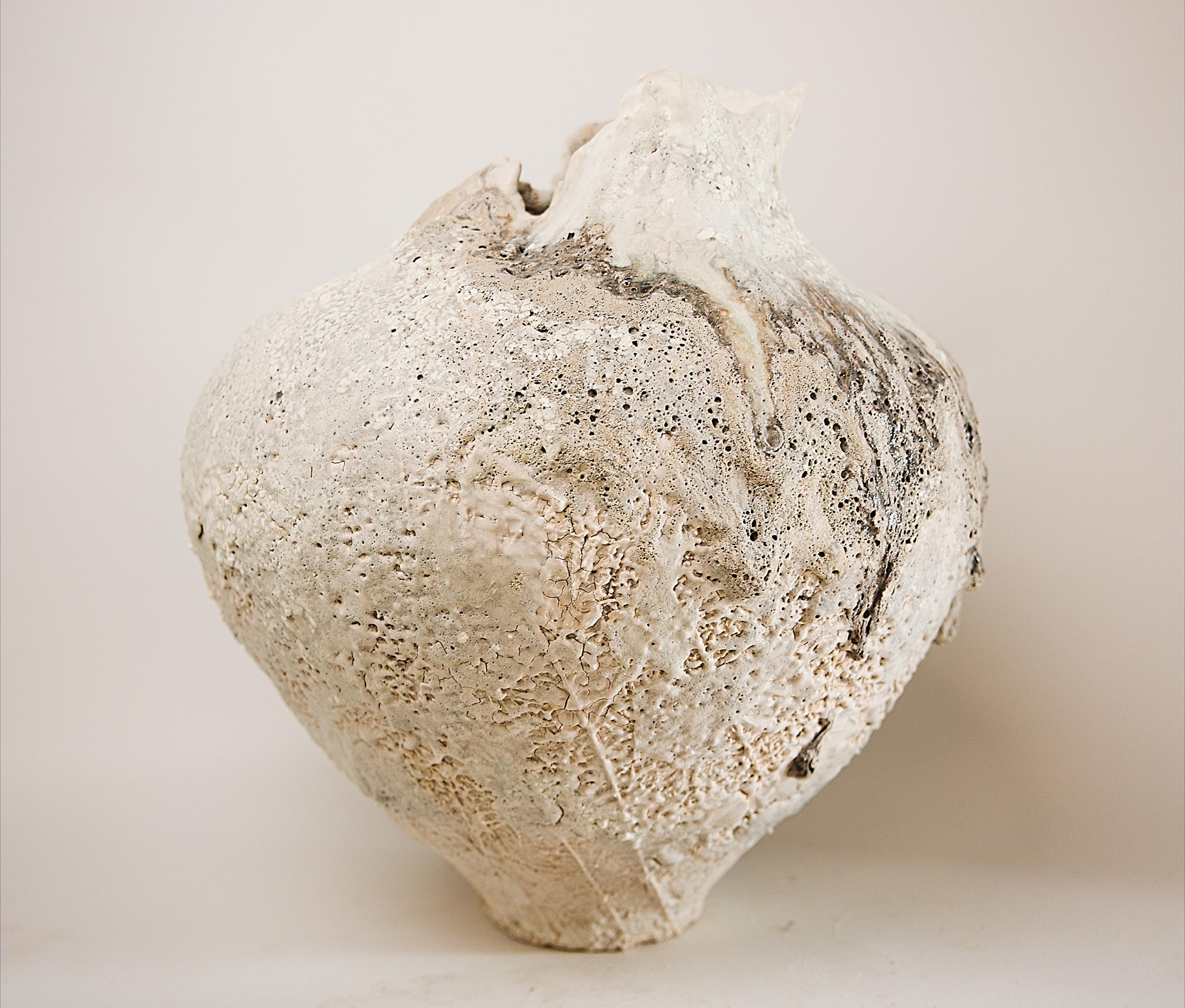 Textured Drift Series Freie Form Hand Made Vase (amerikanisch) im Angebot