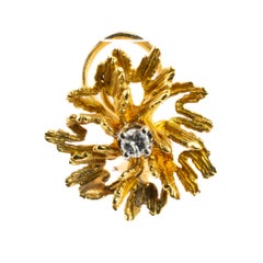 Textured Flower Diamond Stud Earrings