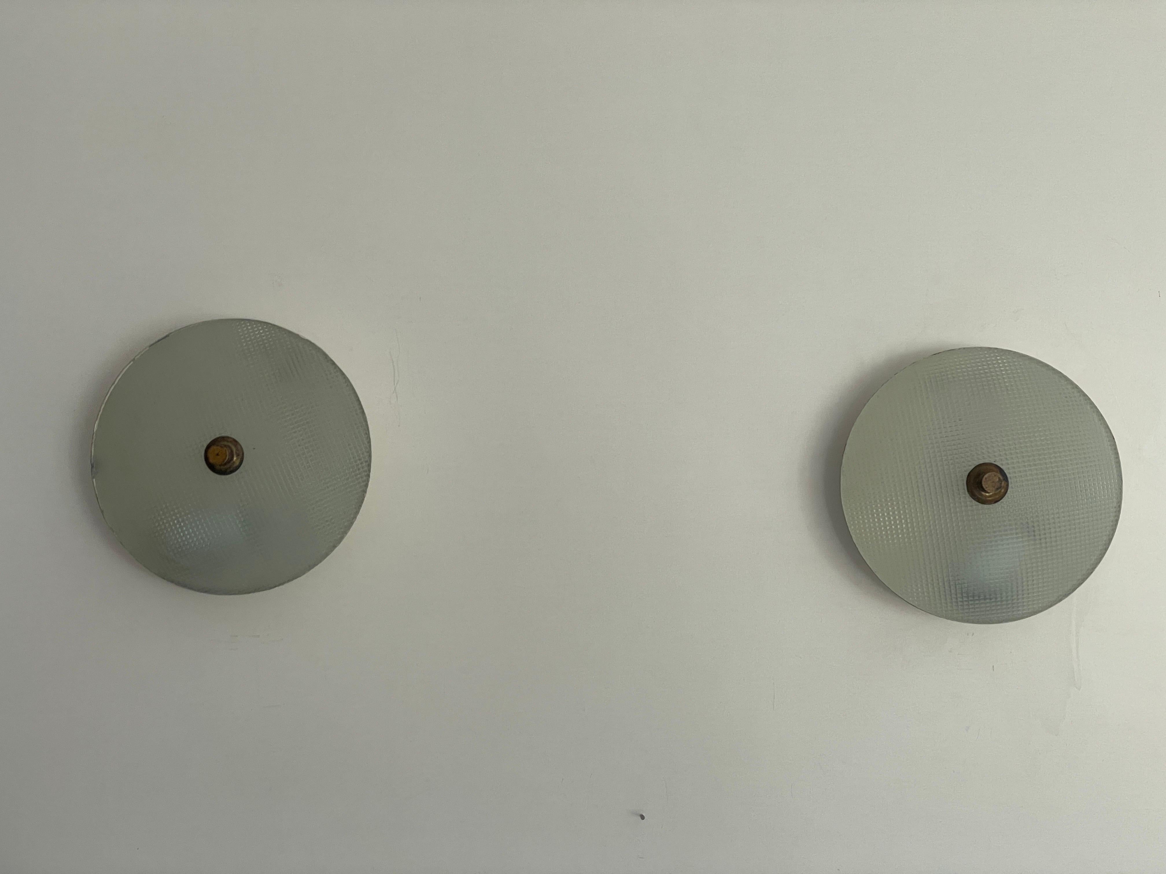Paar Wandleuchter aus strukturiertem Glas und weißem Metall für Lumi, 1950er Jahre, Italien im Angebot 1