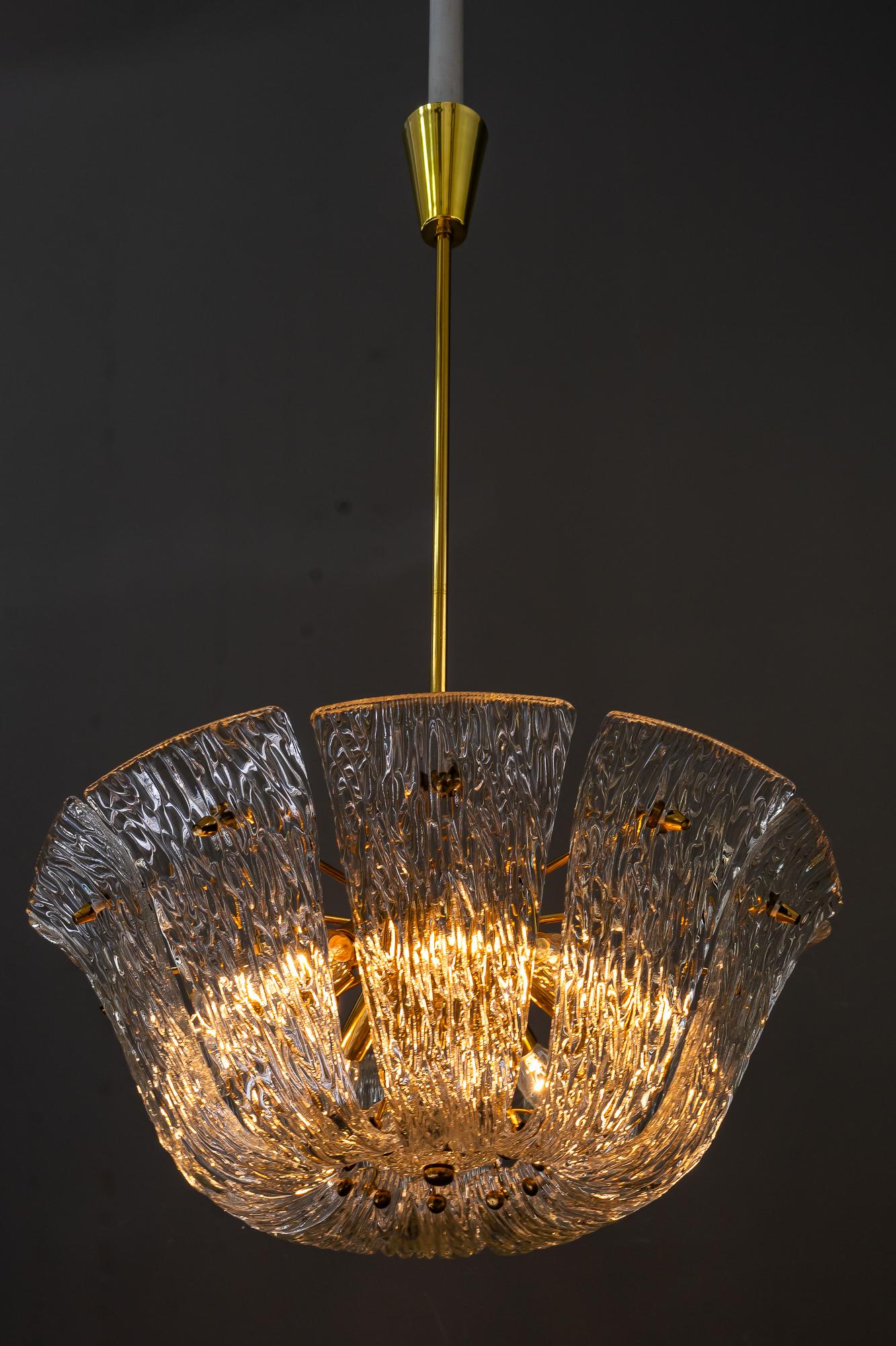 Lustre en verre texturé de Kalmar, Vienne, vers 1950 en vente 7
