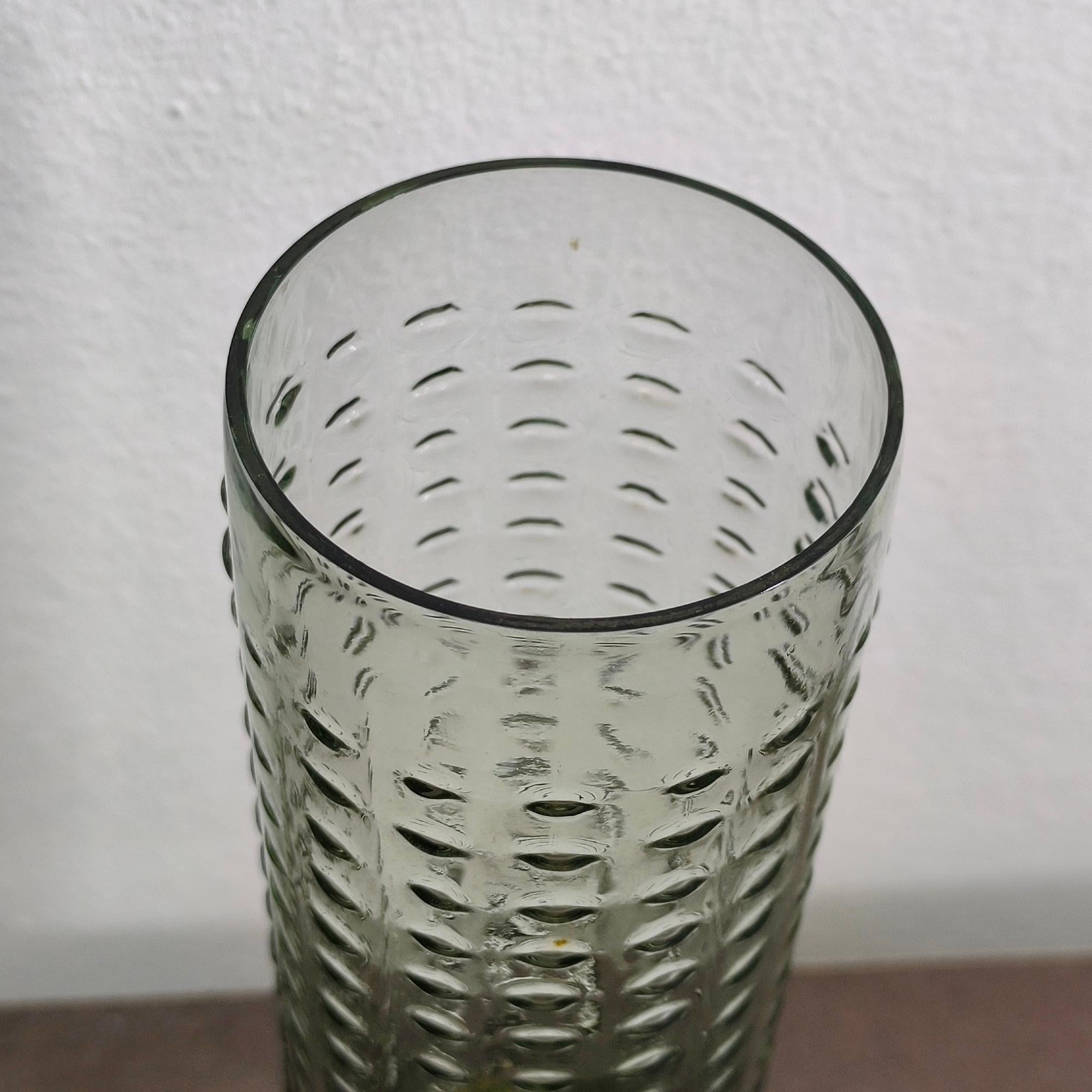 Textured Glass Vase by Lindshammar, Sweden, 1960s - Perfect Gift for Aniversary For Sale 2