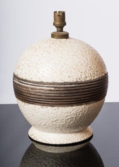 Lampe de table Art Déco en faïence émaillée texturée att. Keramos - France 1930's