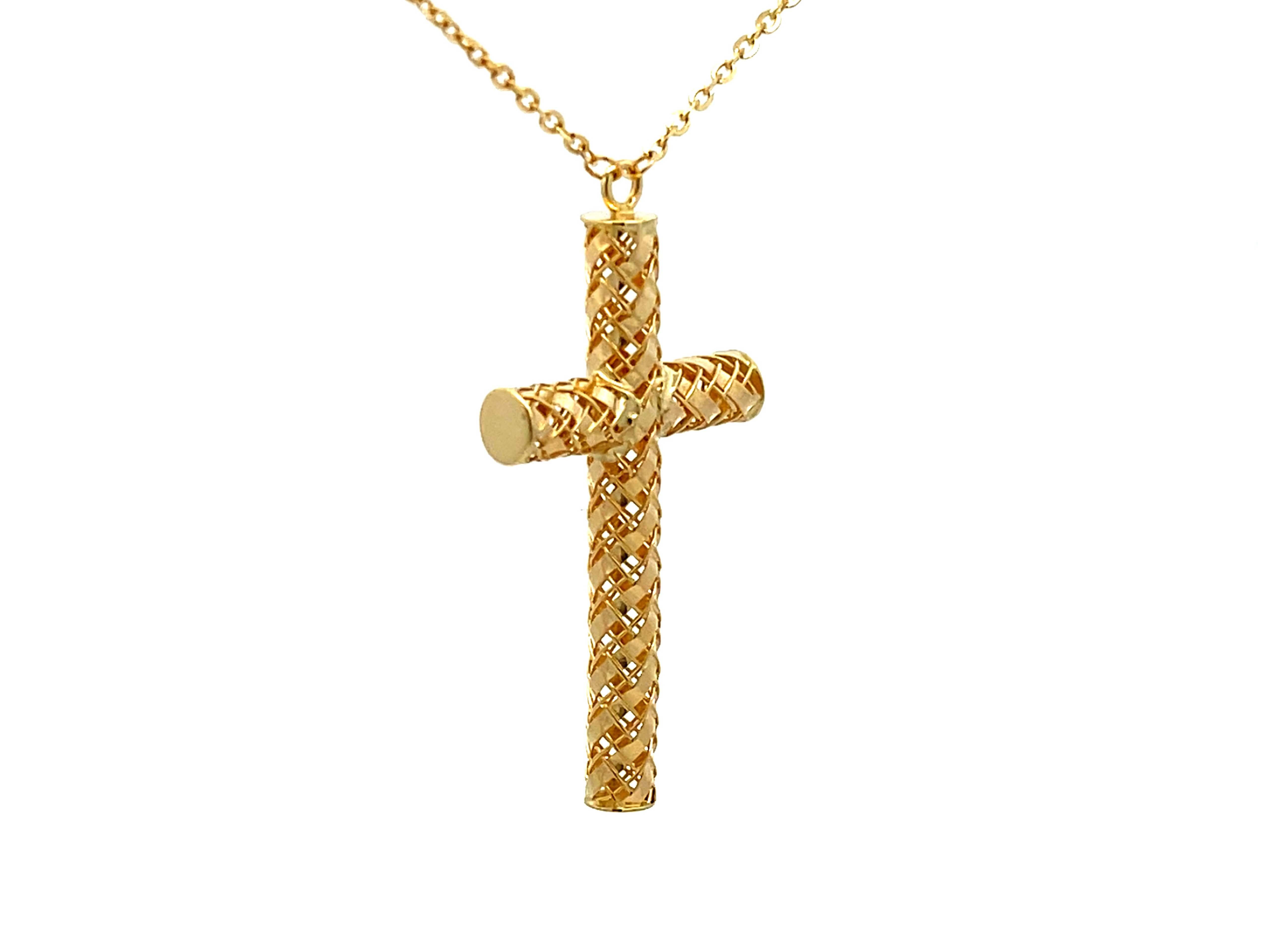 Modern Textured Gold Cross Necklace in 14Karat Yellow Gold For Sale