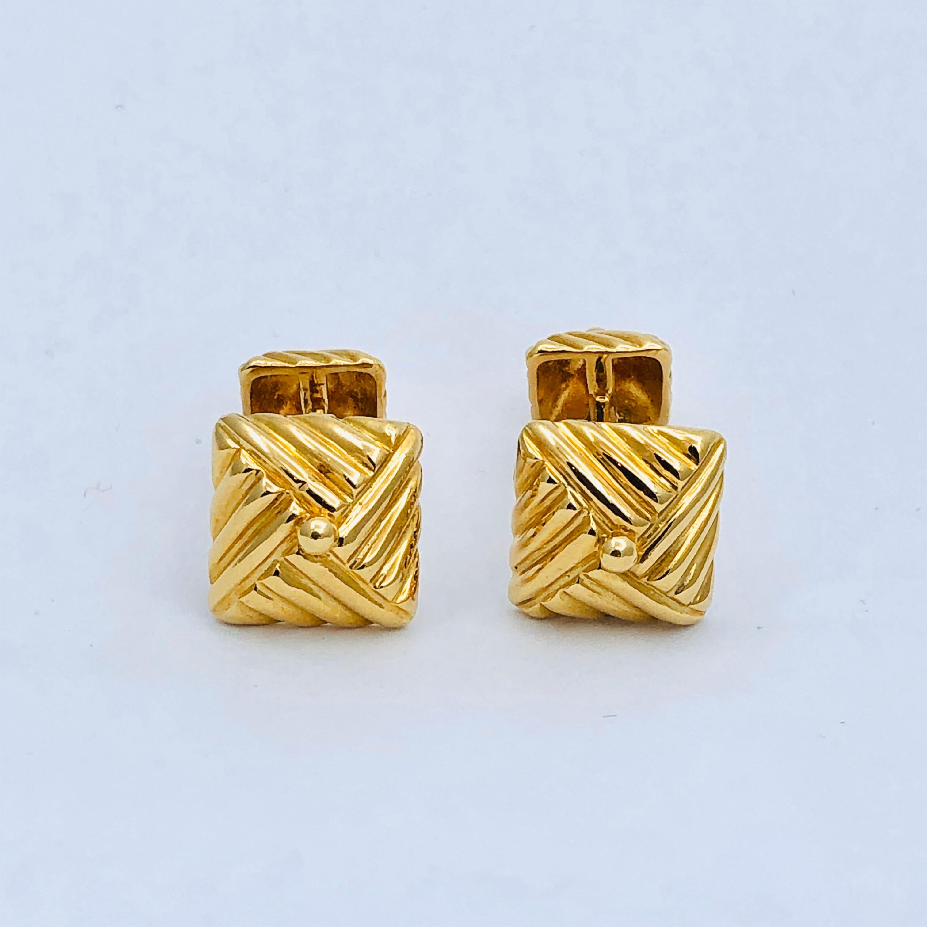 Gemelos de oro con textura de Emis Beros en Bueno estado para la venta en Palm Beach, FL