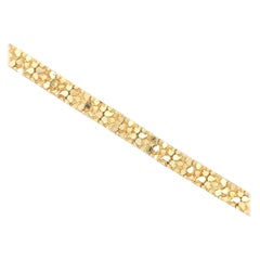 Textured & High Polished Stone Motif Bracelet 27.4 Grams 14 Karat Yellow Gold