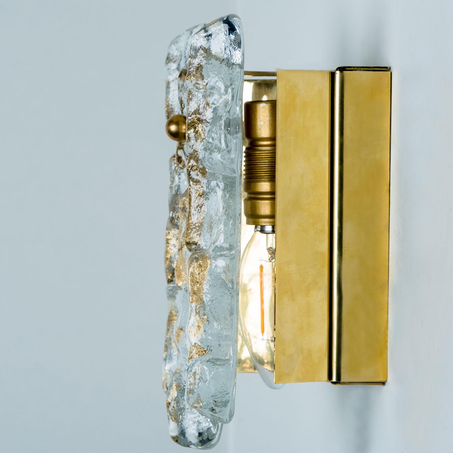 Mid-Century Modern Textured Ice glass Gold Wall Lights Kalmar, 1970s For Sale