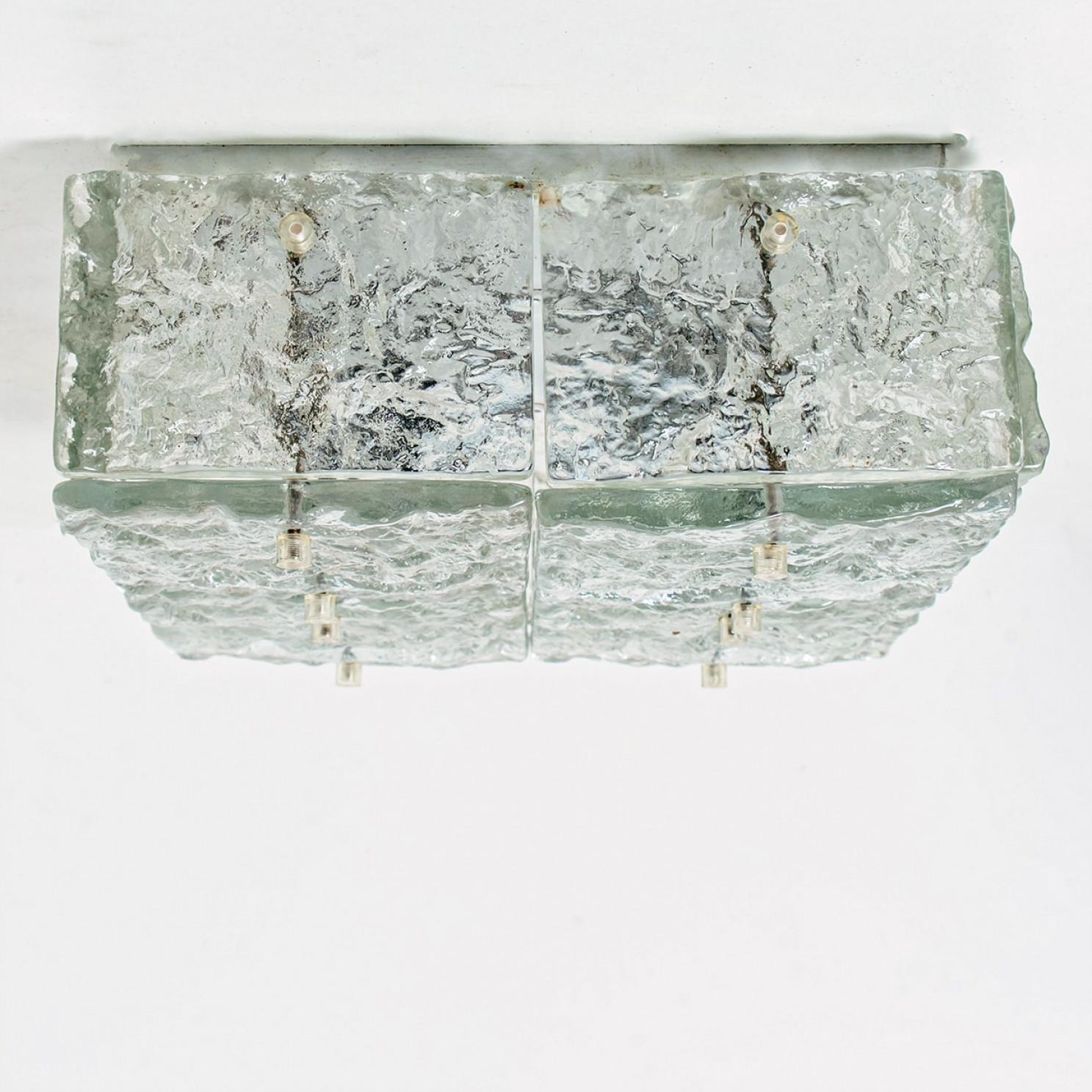Milieu du XXe siècle Monture encastrée carrée en verre glacé texturé de Kalmar, Autriche, 1960 en vente