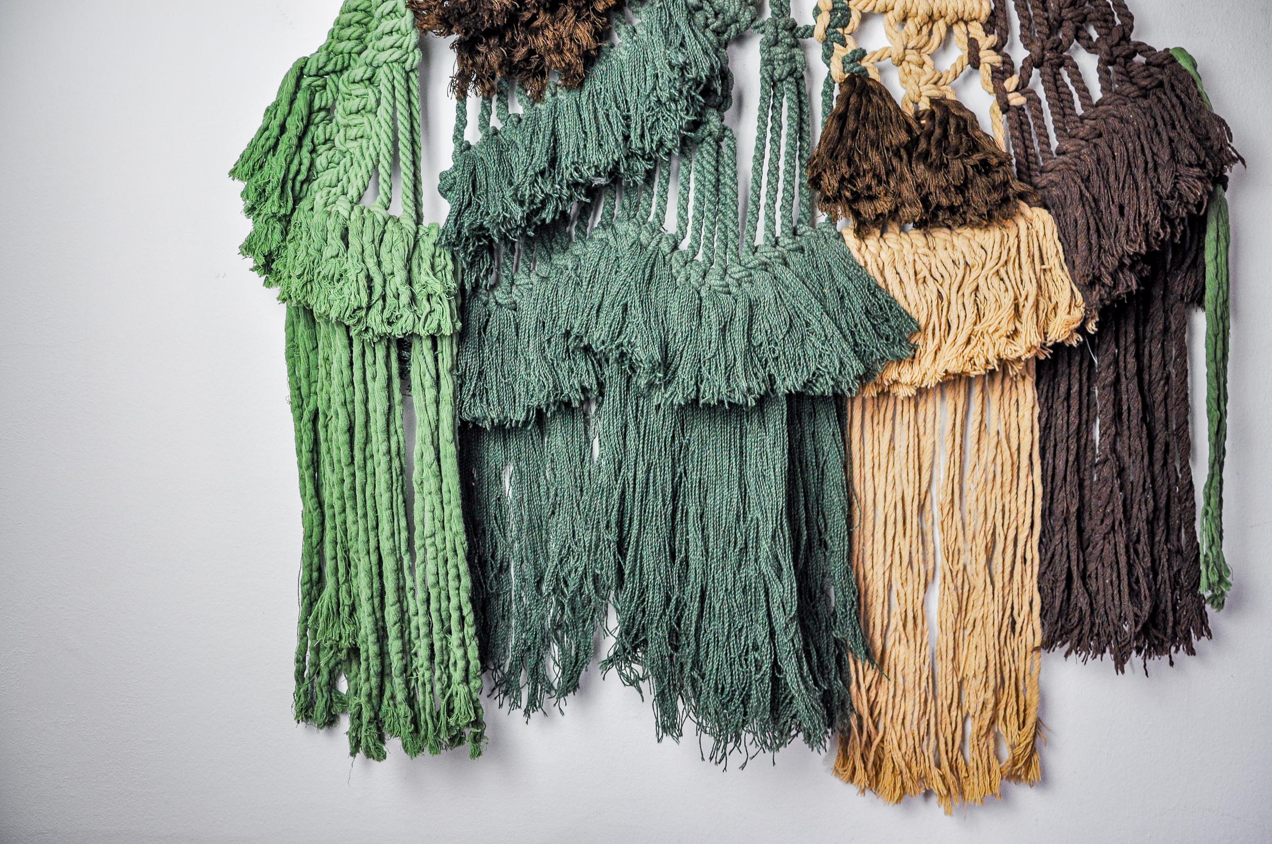 Wandbehang aus strukturiertem Macrame, Spanien, 1970er Jahre (Ende des 20. Jahrhunderts) im Angebot