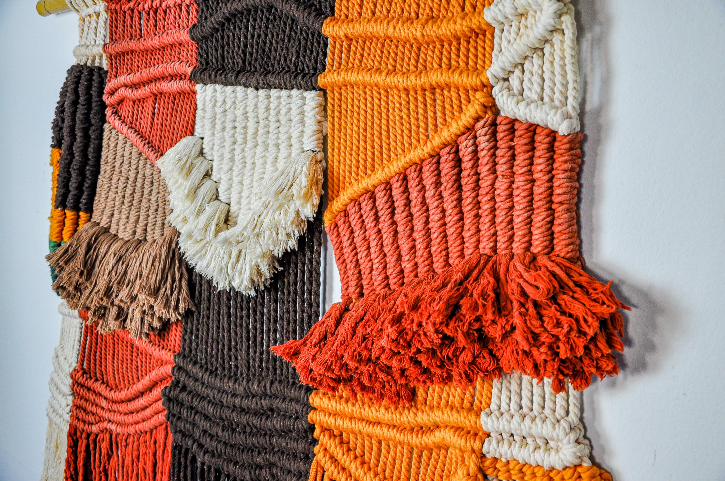 Wandbehang aus strukturiertem Macrame, Spanien, 1970er Jahre (Ende des 20. Jahrhunderts) im Angebot