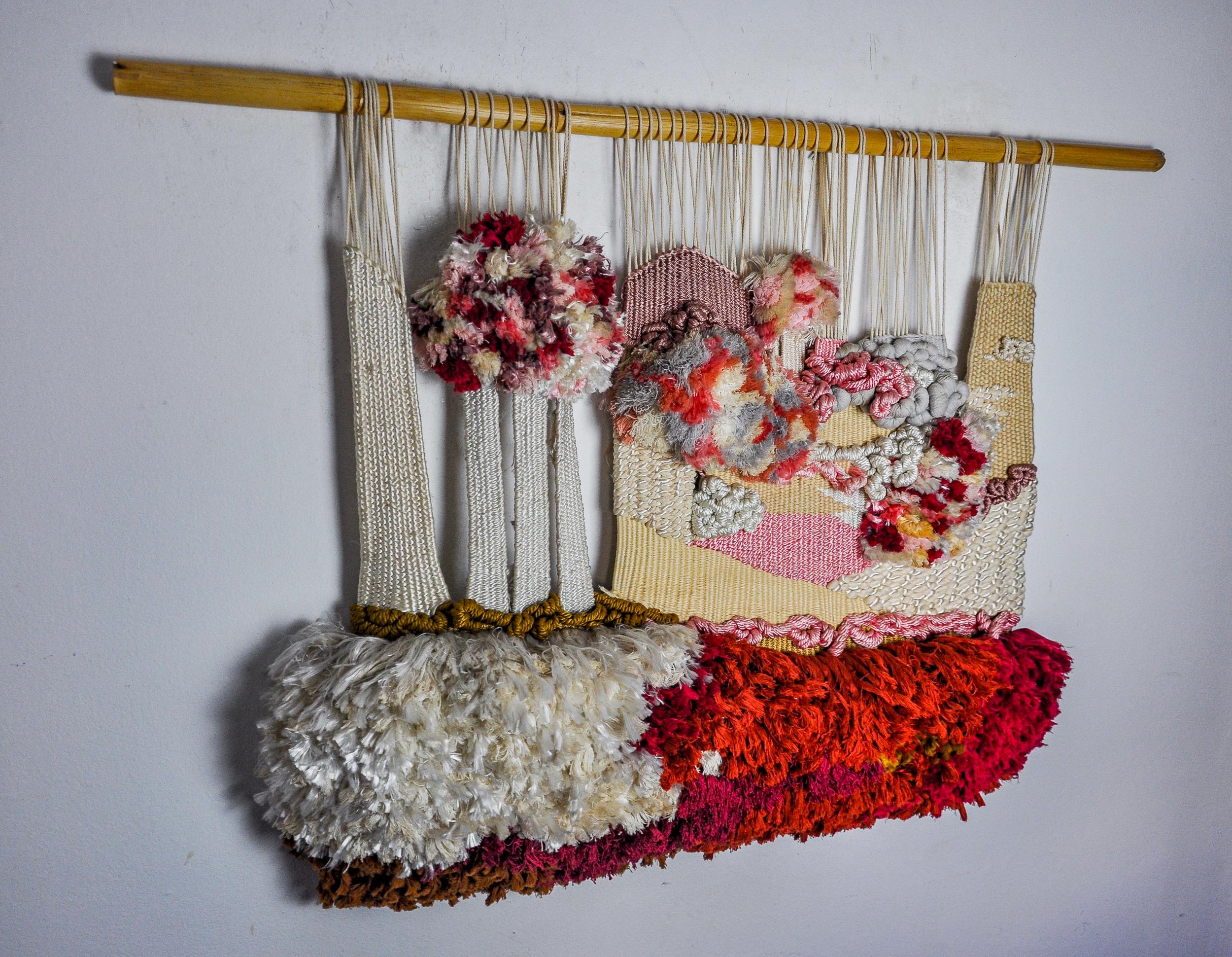 Wandbehang aus strukturiertem Macrame, Spanien, 1970er Jahre (Wolle) im Angebot