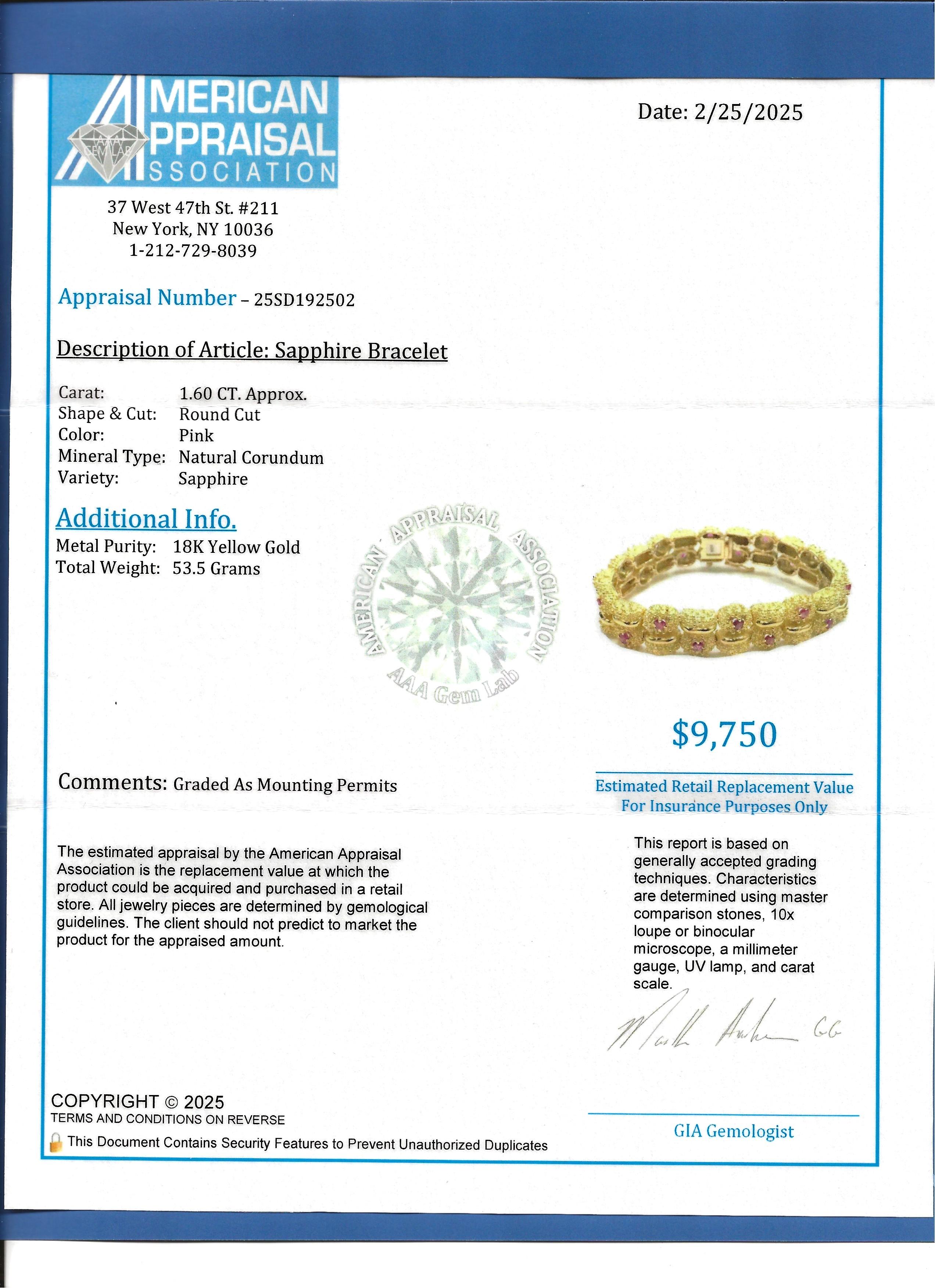 Bracelet multi-rangs texturé en or jaune 18 carats avec saphirs roses de taille ronde en vente 2