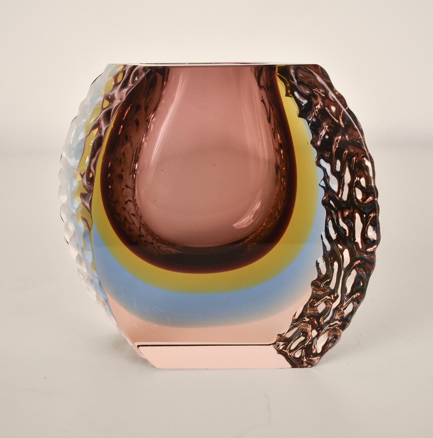  Texturiertes Murano 'Sommerso' Flieder  Vase aus Glas, Mandruzzato zugeschrieben (Moderne der Mitte des Jahrhunderts) im Angebot