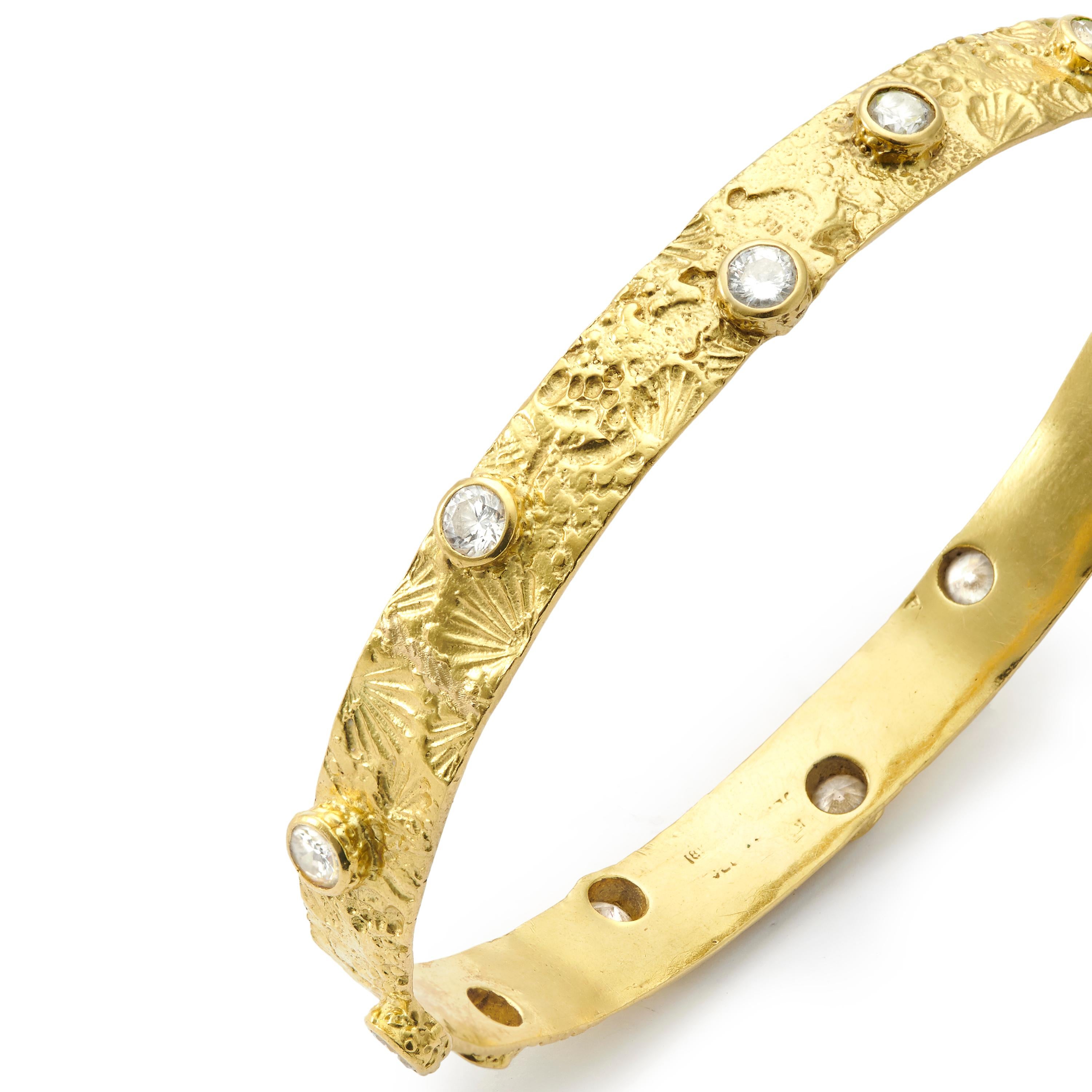 Contemporary Susan Lister Locke 18kt Gold Seascape Bangle with 3.33ct Diamonds For Sale