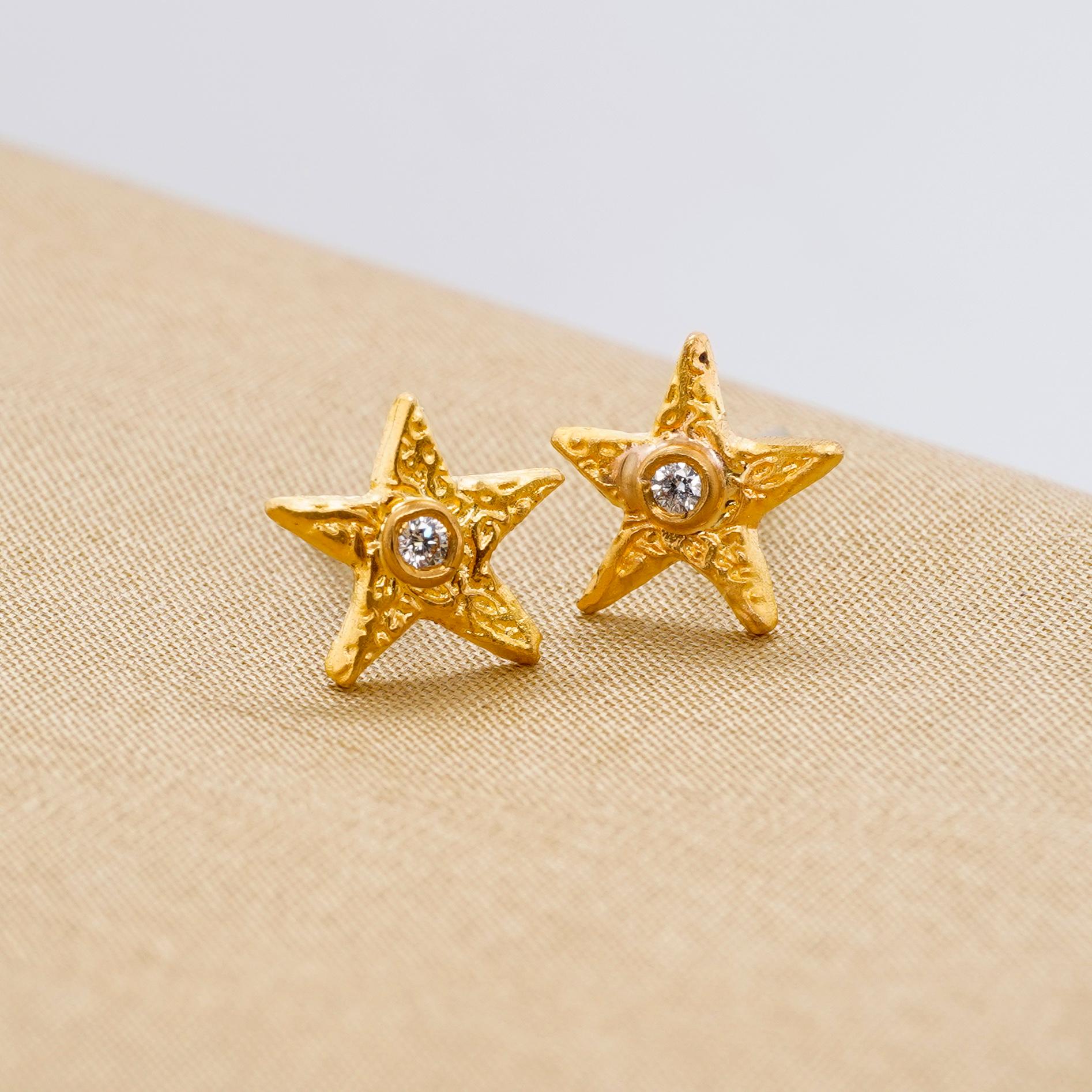 Textured, Star Stud Earrings with Diamonds, in 24kt Gold In New Condition For Sale In Bozeman, MT